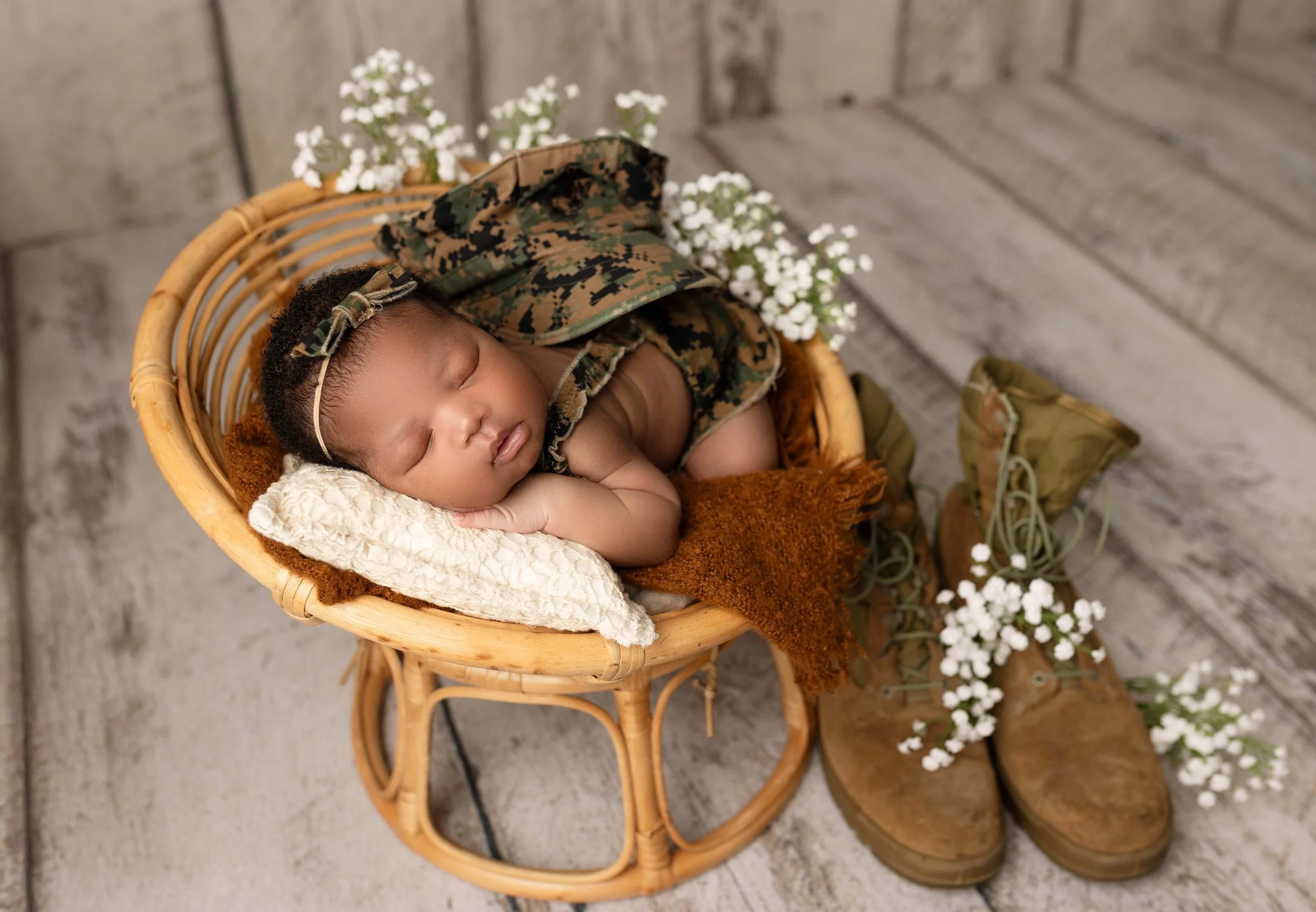 Amazing studio newborn photos near Fort Stewart Georgia