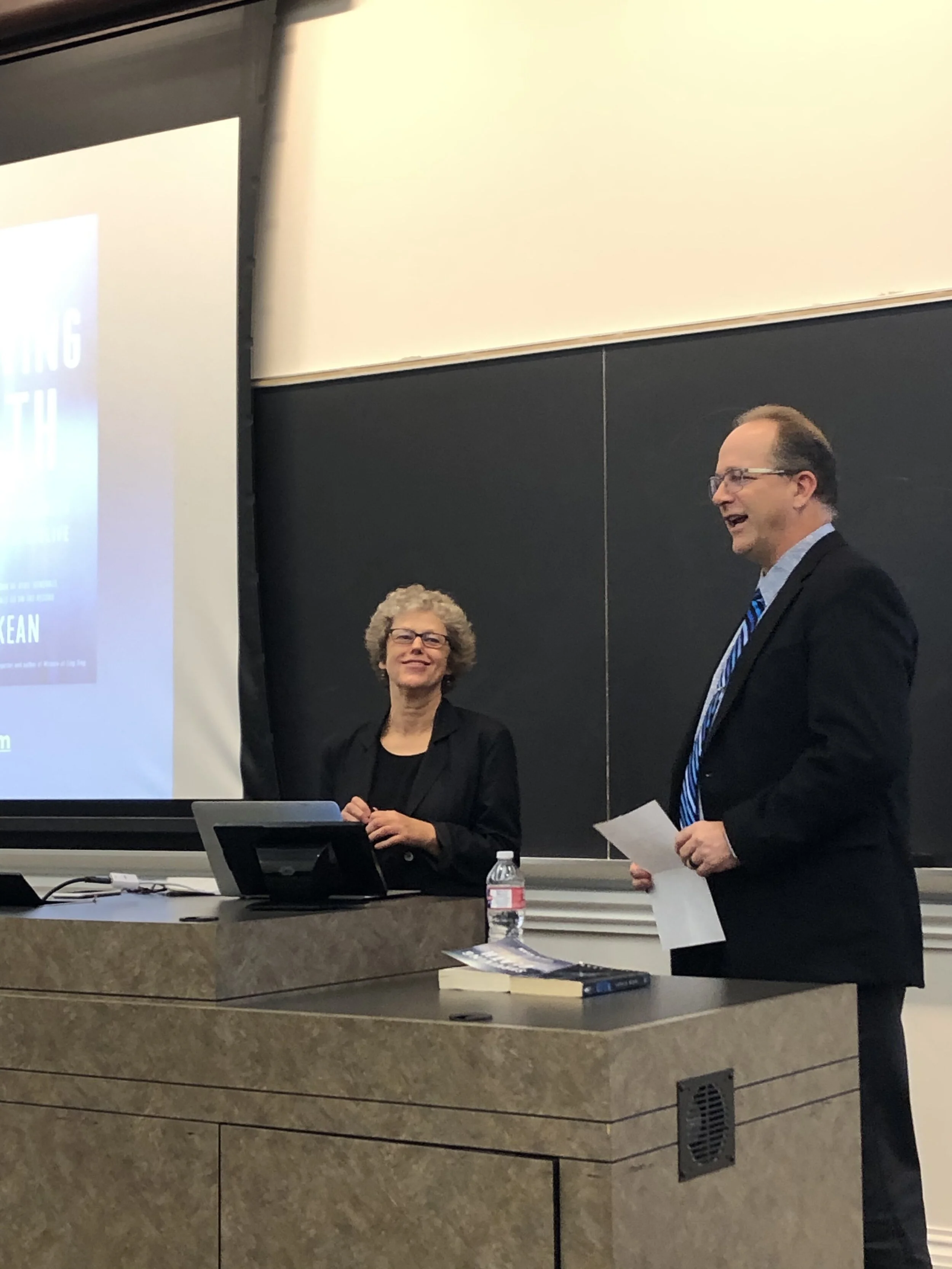 Leslie Kean and Professor Jeffrey Kripal aren’t afraid of bringing paranormal topics to discussion. (Mike Damante)