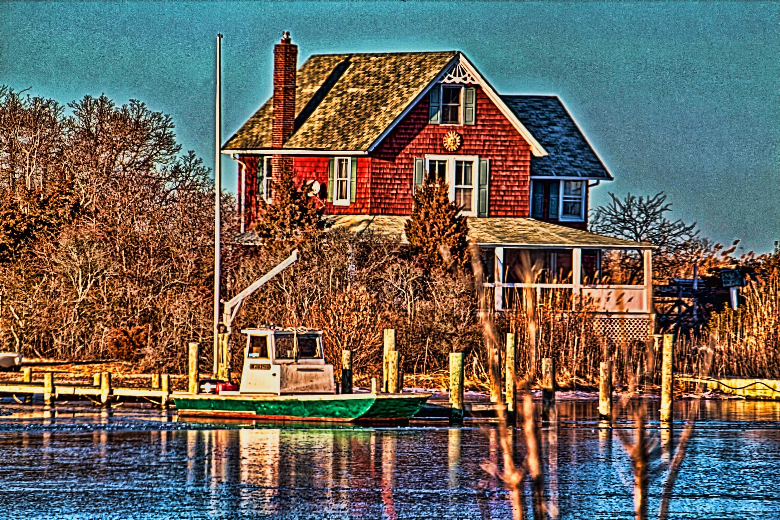 Oak Island house HDR.jpg