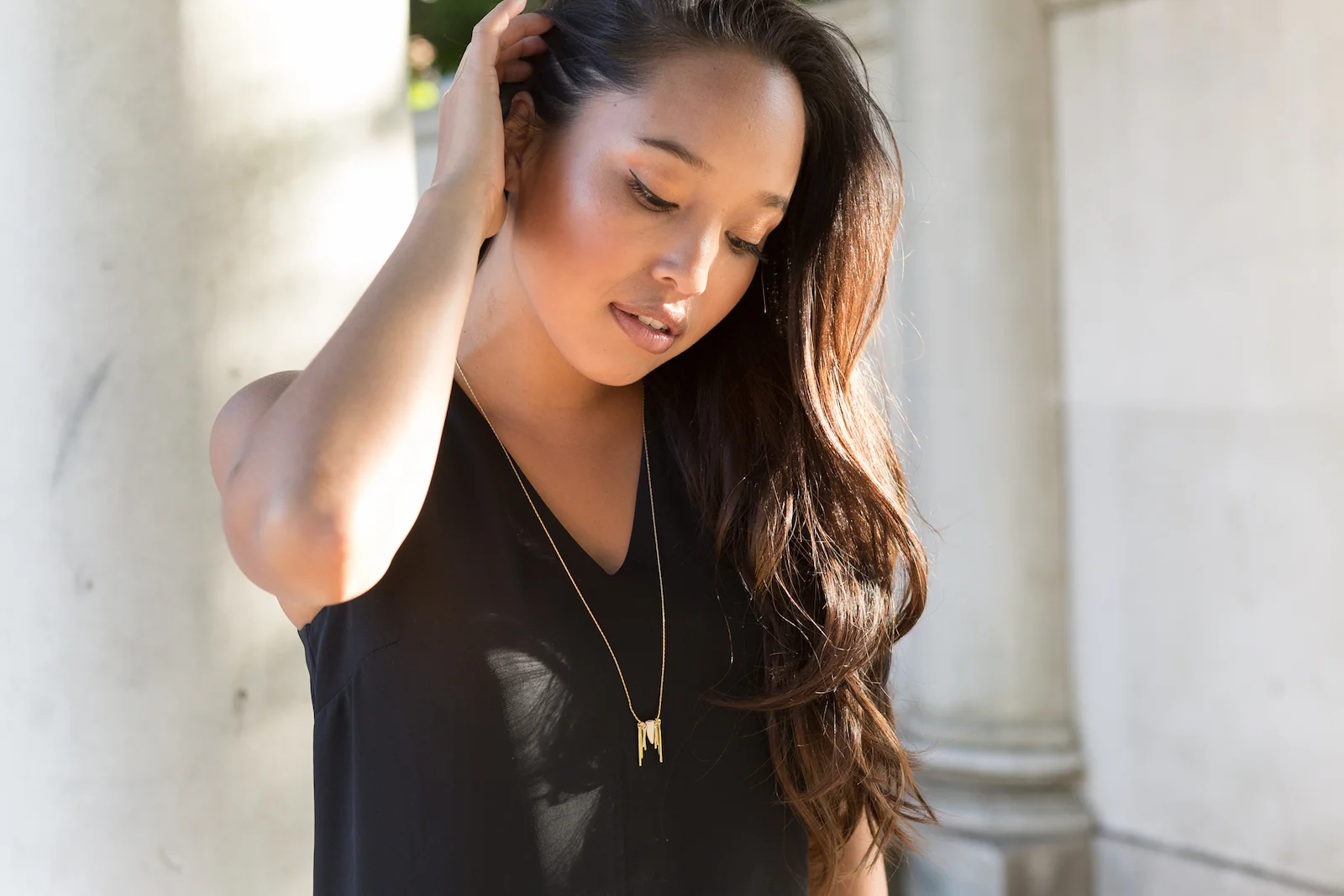 Effortlessly Chic Jewelry with Emma&Chloé.