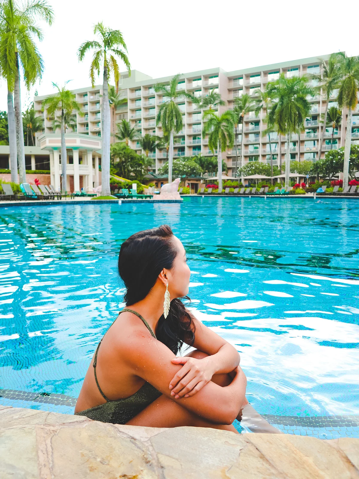 Melanie Sutrathada shares 7 reasons to stay at the Kauai Marriott Resort in Hawaii..jpg