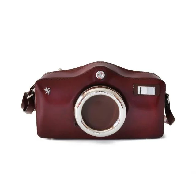 Pratesi 'Photocamera' Chianti Leather Unisex Crossbody Bag