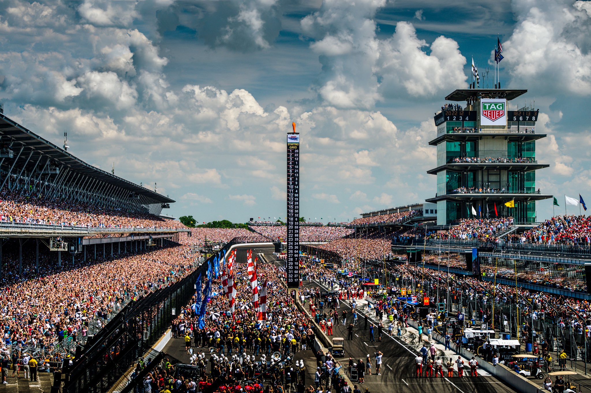 indy-500-front-stretch.jpg