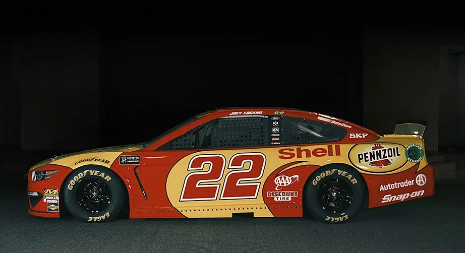 2019-aug27-joey-logano-throwback-main-image-922x502.jpg
