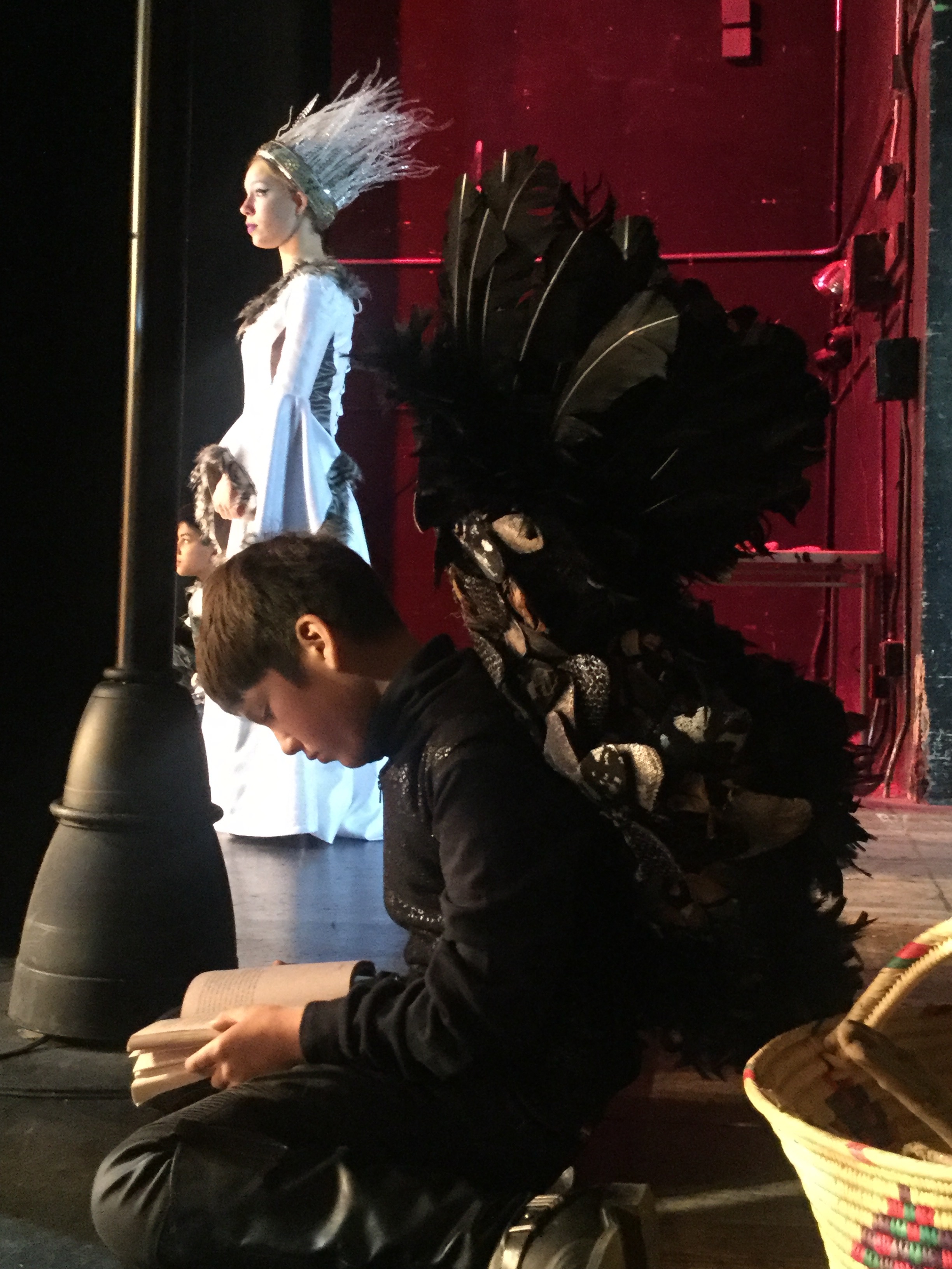 White witch and Gryphon in the Wings