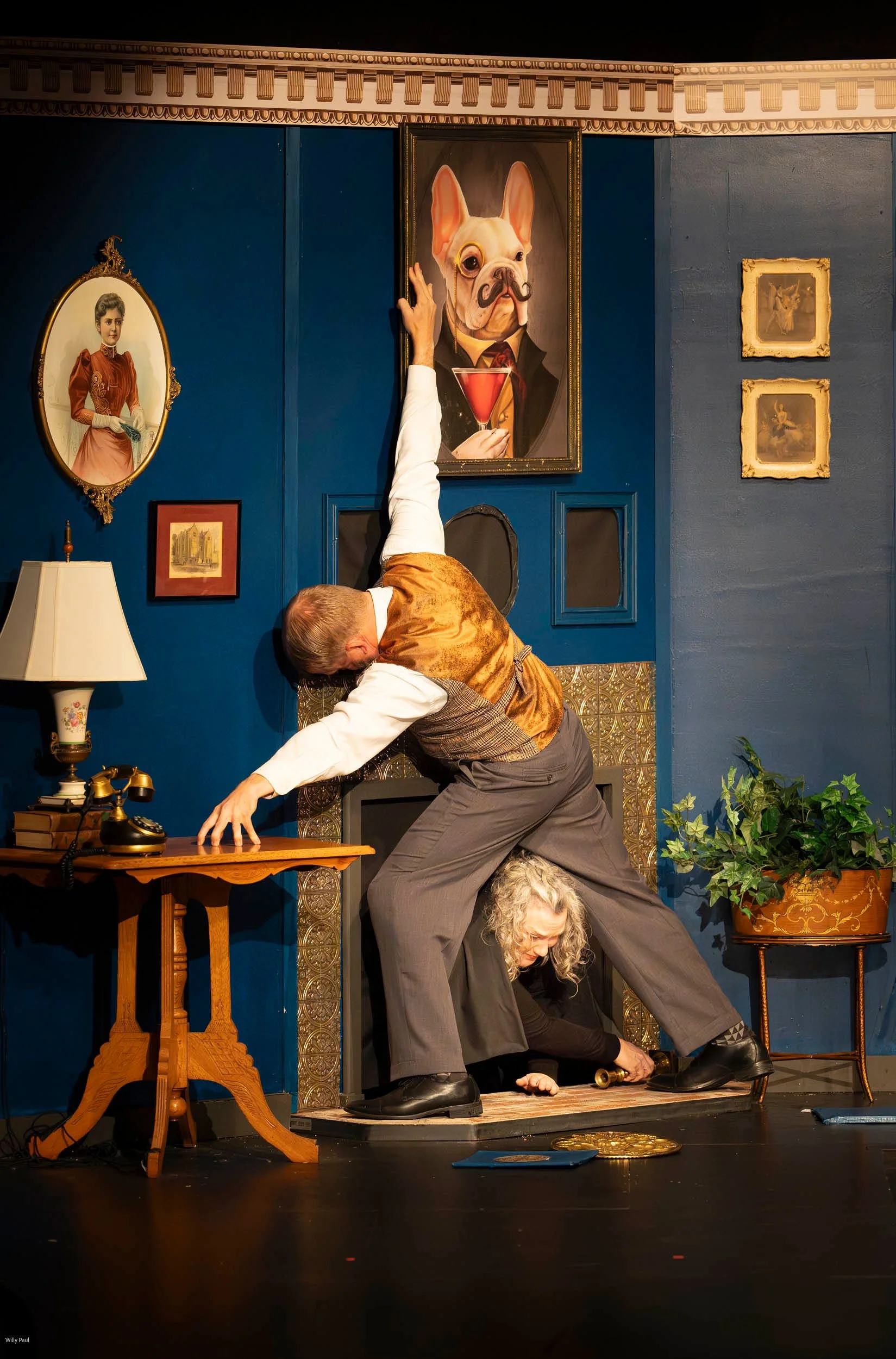 THE PLAY THAT GOES WRONG / 2024