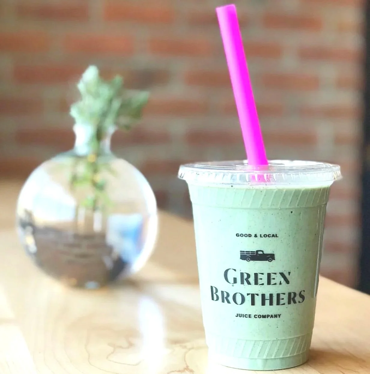 Green Brothers Juice & Smoothie Co.