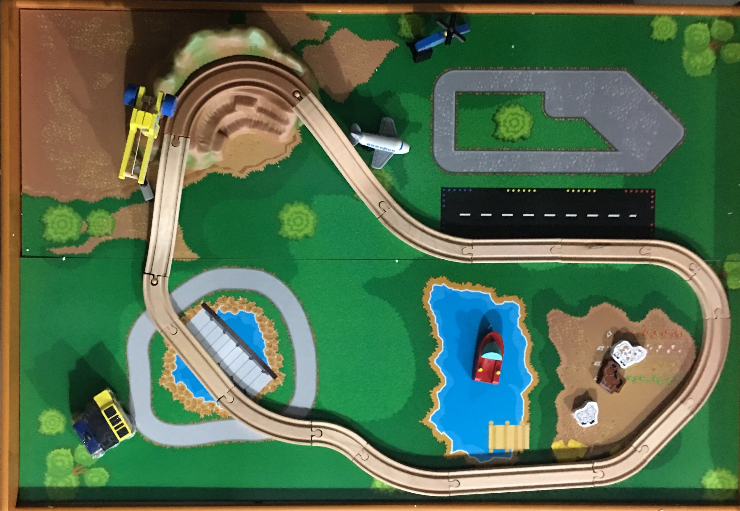 Train Set Donated by: Friend’s of OnFire Starting bid: $75