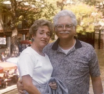 Bob attended Dartmouth College and the University of California, Berkeley, where he was an English major. His senior thesis was on the poem “When I have Fears That I May Cease to Be” by John Keats. He went on to graduate from Harvard Law school, where he met Sharon, a fellow Law student, whom he married in 1967.