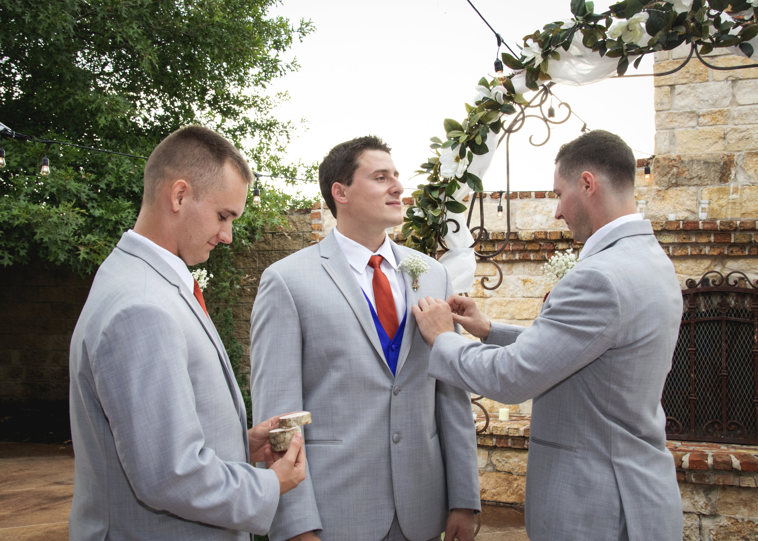 groom2.jpg