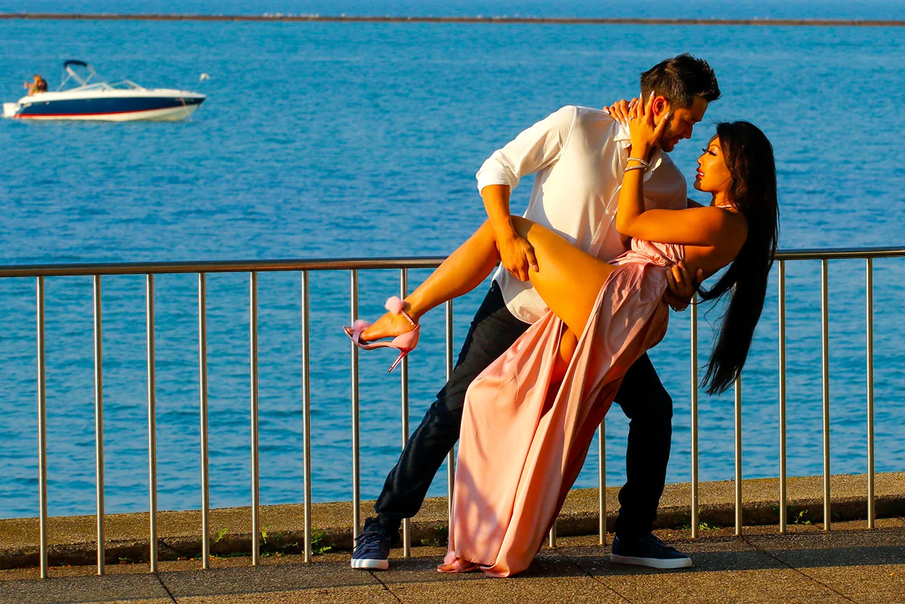 Engagement_Chicago_BayAreaPicture01.jpg