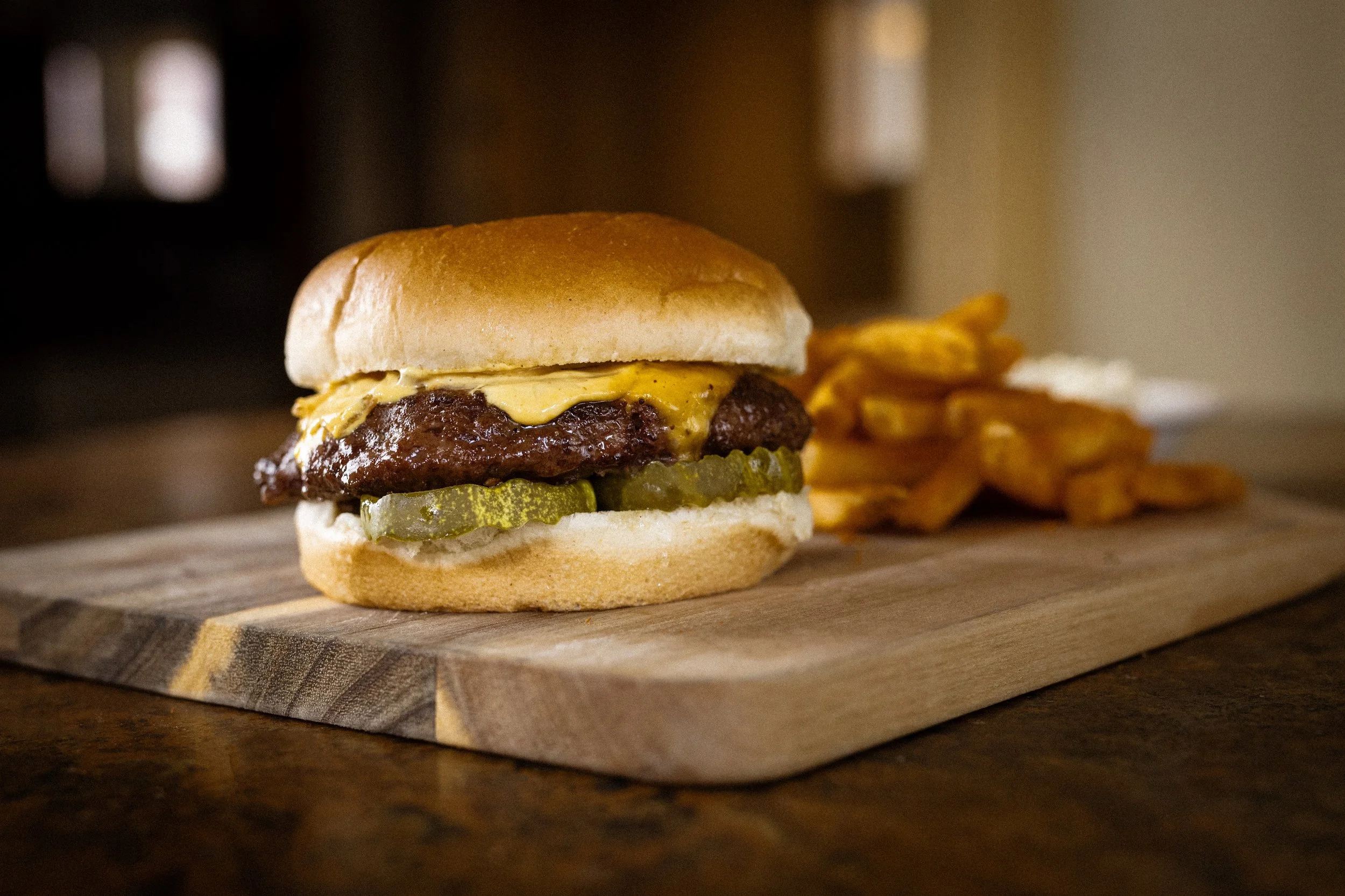 cincinnati-restaurant-menu-photography-arnolds