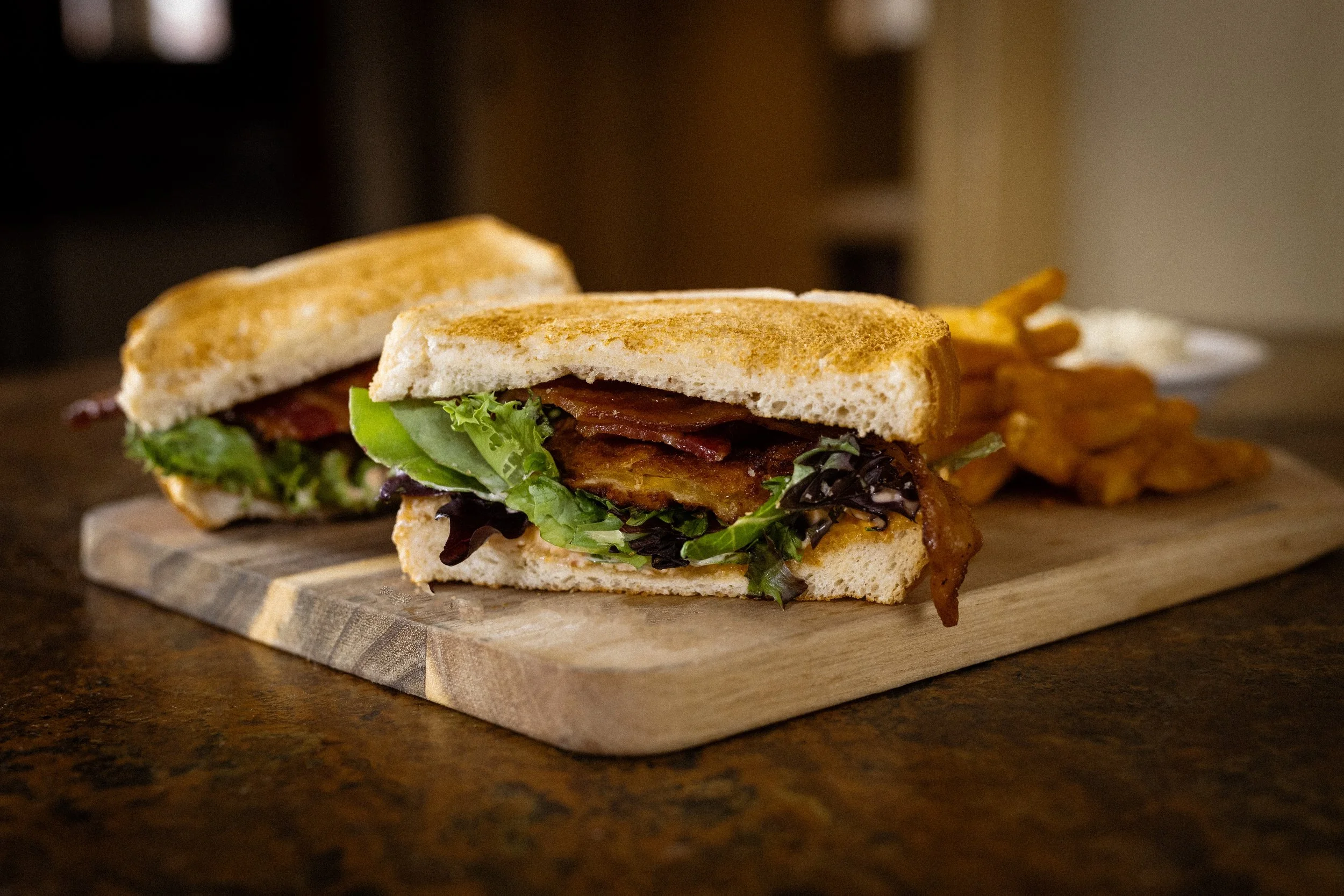 cincinnati-restaurant-menu-photography-arnolds