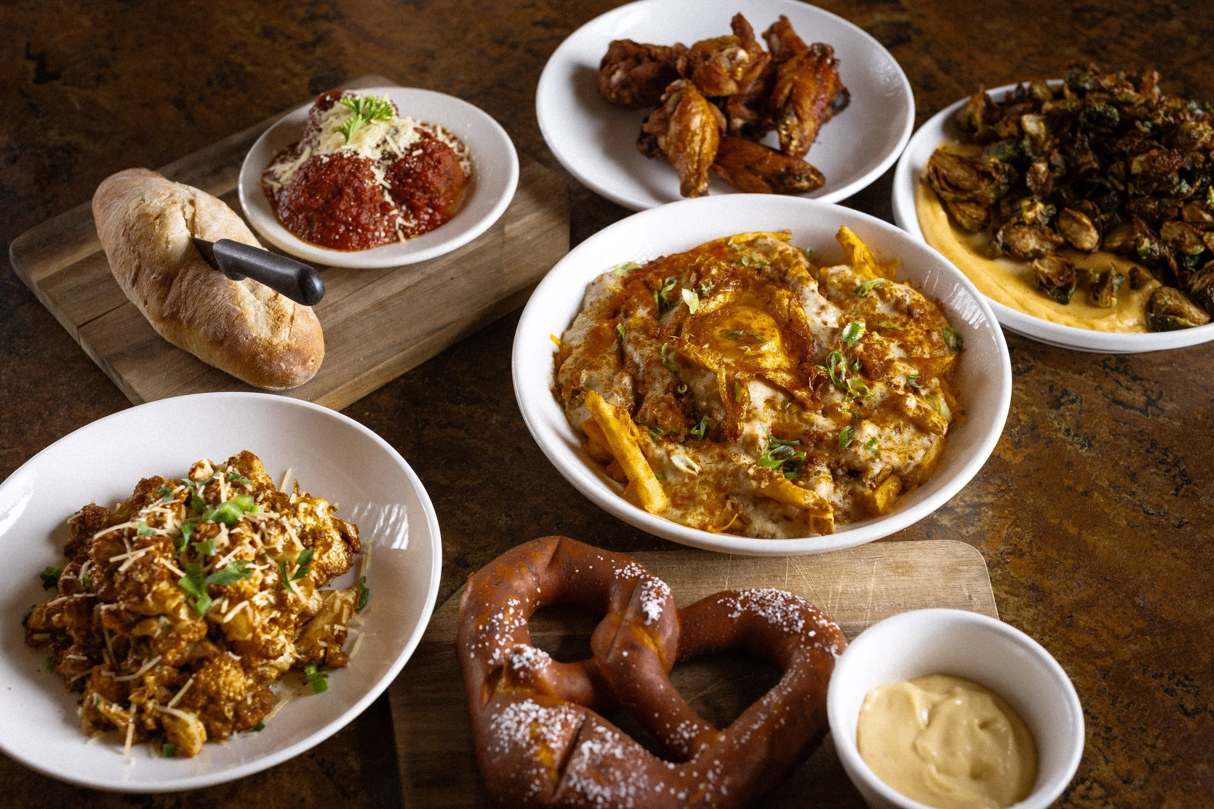 cincinnati-restaurant-menu-photography-arnolds