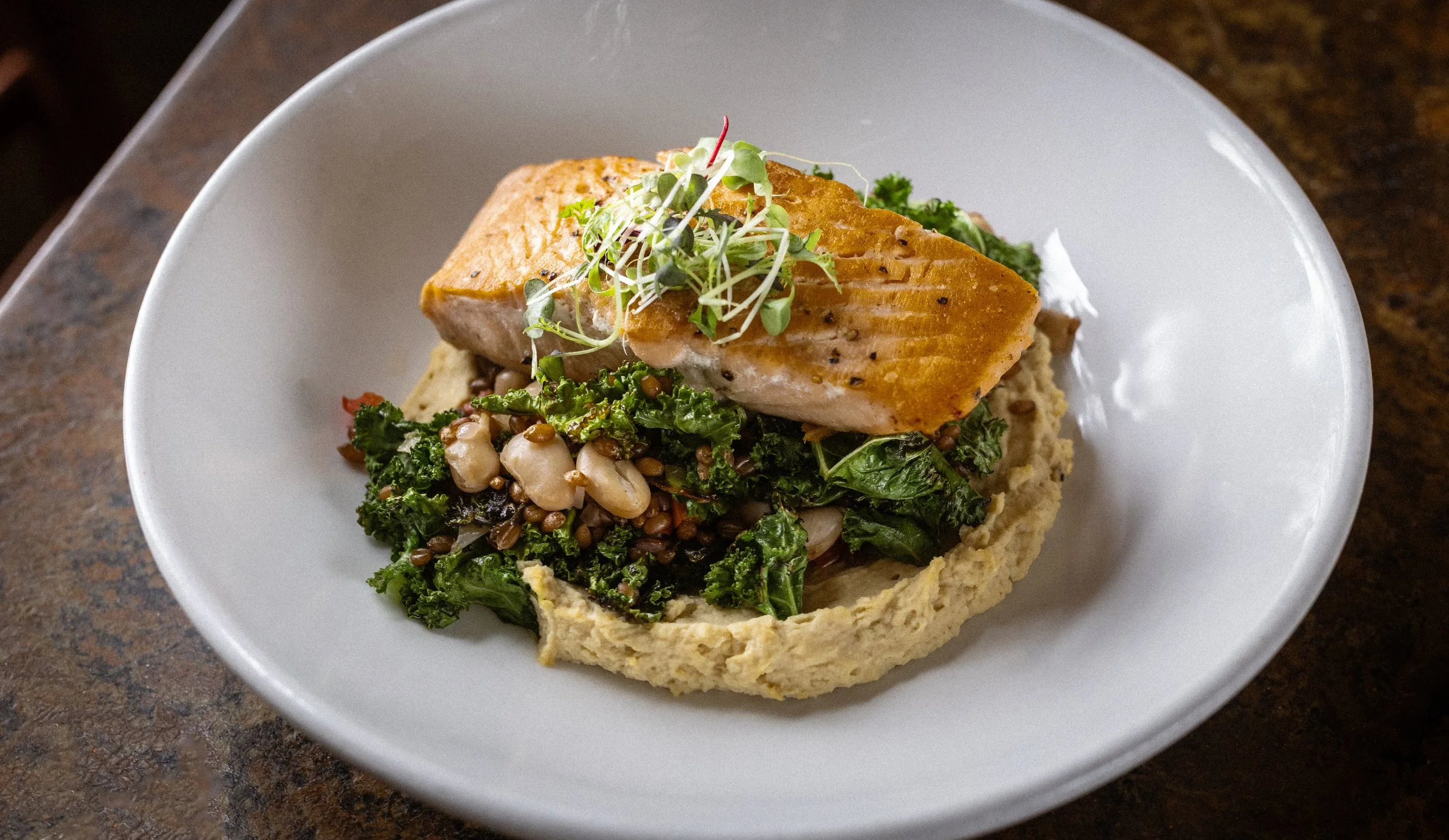 Arnold's Bar & Grill