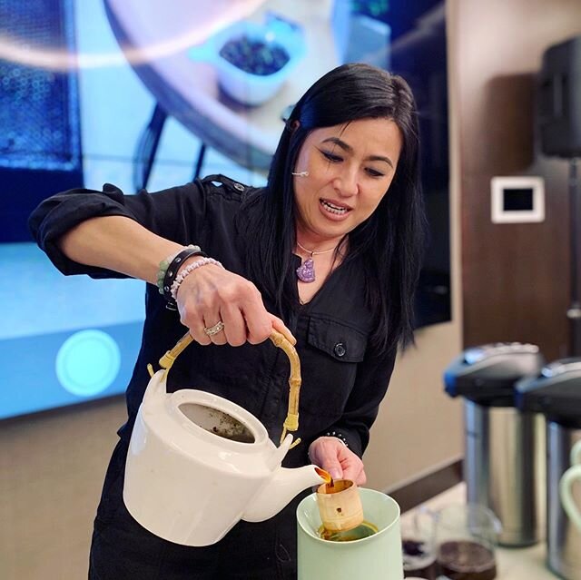 Jadetiger&rsquo;s mission is to share love and connect with others one tealicious, organic cup at a time. It was honor to do just that at last night&rsquo;s Tea 101 and global tea tasting with tea assistants (kids) by my side 👩🏻&hearts;️🧑🏻 hosted