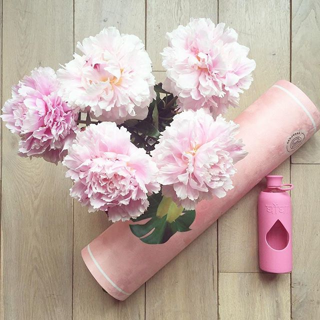 Love this pic of our @ghongha blush bottle from our 💕🌸👌 stockist @beeathletica 🐝 #repost