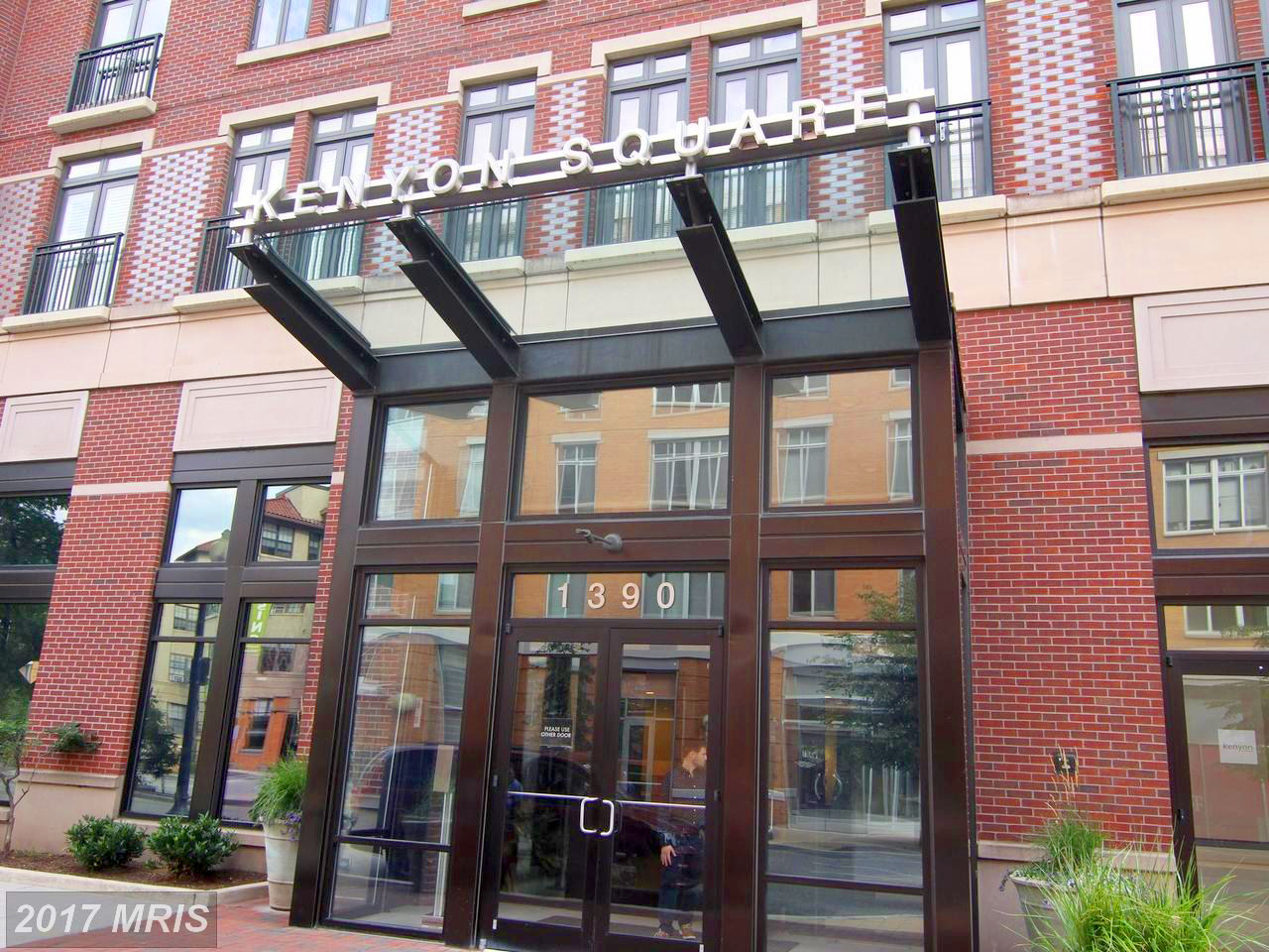 DC10026816.jpg