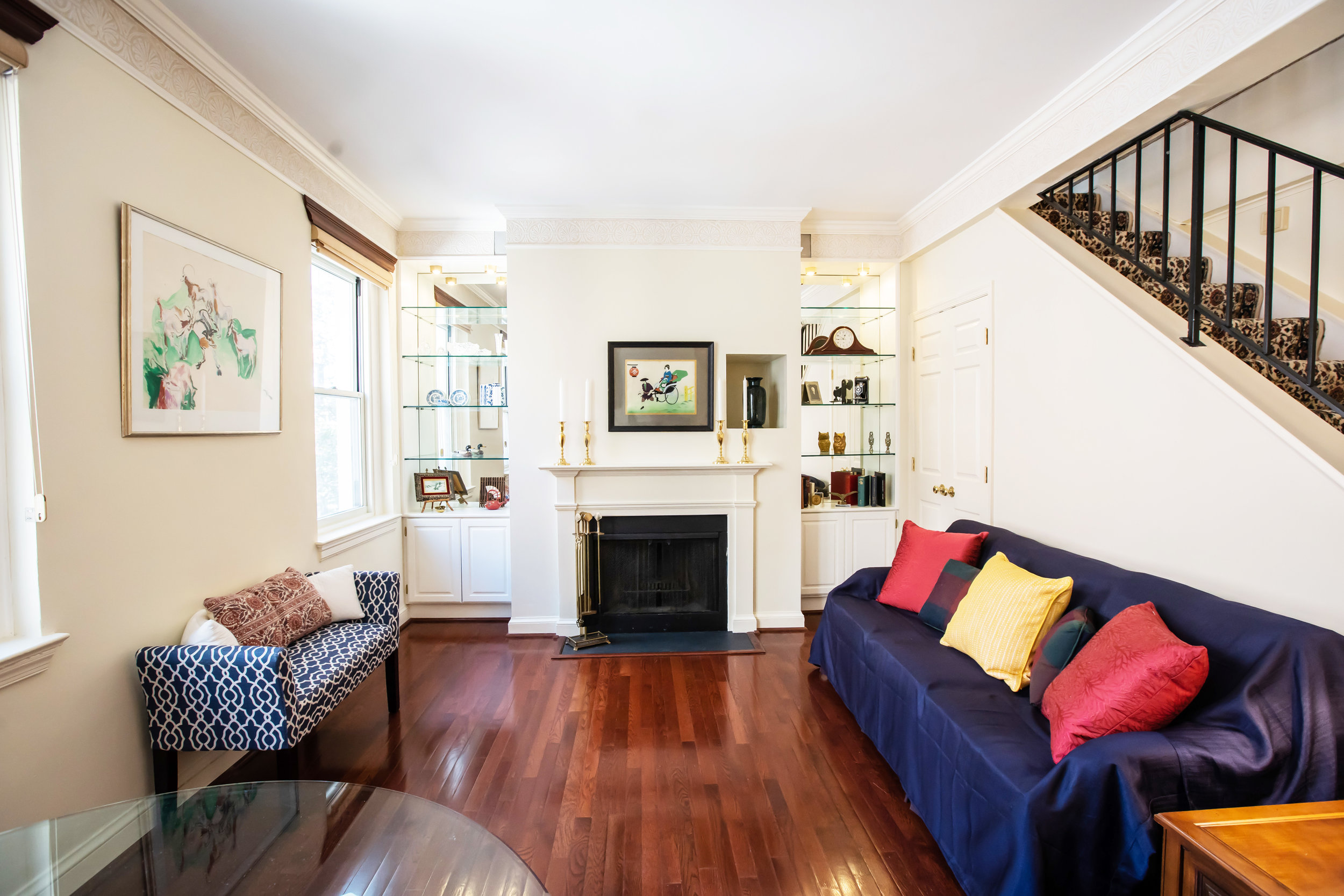 Living Room .jpg