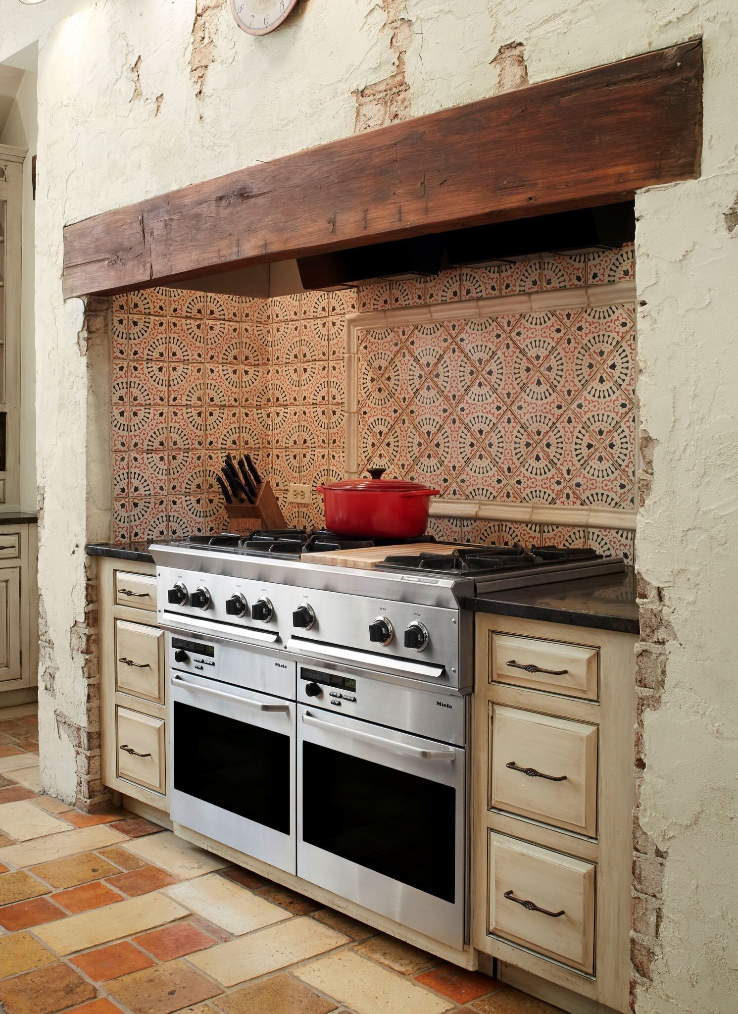 traditional-kitchen-rustic-range-hinsdale.jpeg