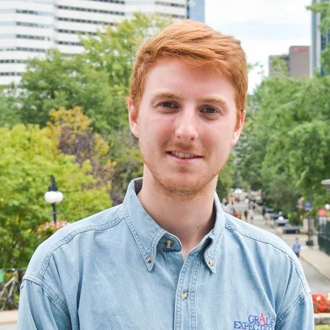 VP Internal – Stephen Bateman Bonjour/Hi! My name is Stephen I am your VP internal for the 2016-2017 year ☺ I hail from Toronto, okay fine, Etobicoke. SAME THING RIGHT?? I am in my third year at McGill and have loved every second of it. Throughout my entire life I have loved politics and I am thrilled to be studying it! I also work at BDA (Bar Des Arts) so please feel free to say ‘wassup’ and play some flip cup avec moi!! Hit any of us up for any Poli. Sci. questions, we want to help you guys out! internal@mcgillpssa.ca