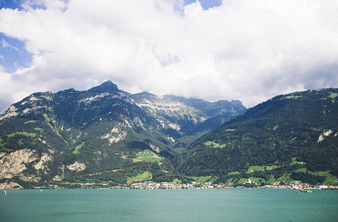 Lakes-in-Switzerland.jpg