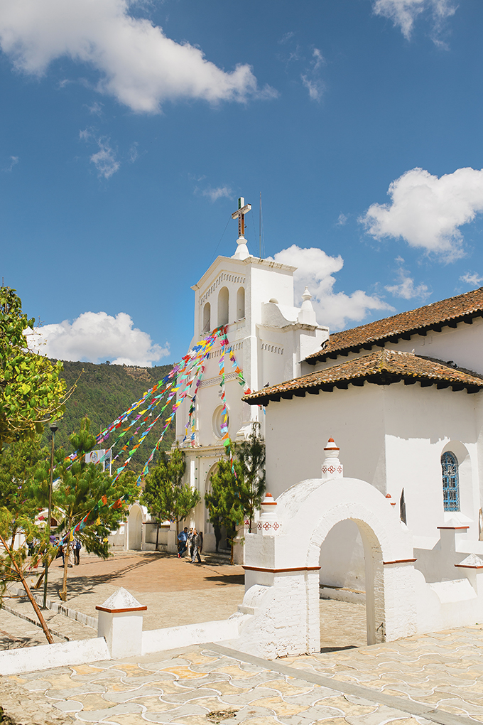 Church-in-Zinacantan-Chiapas.jpg