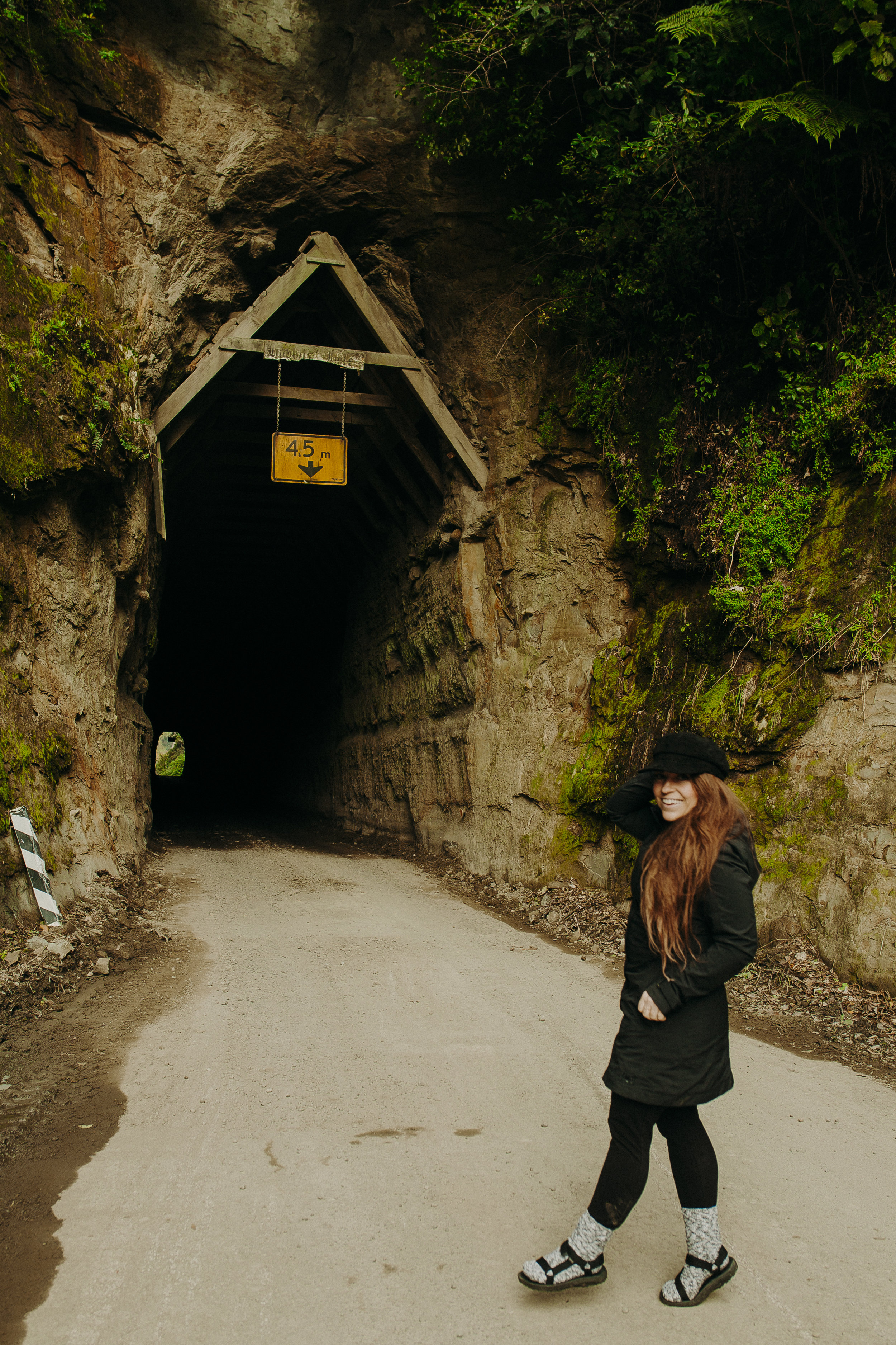  Moki Tunnel 