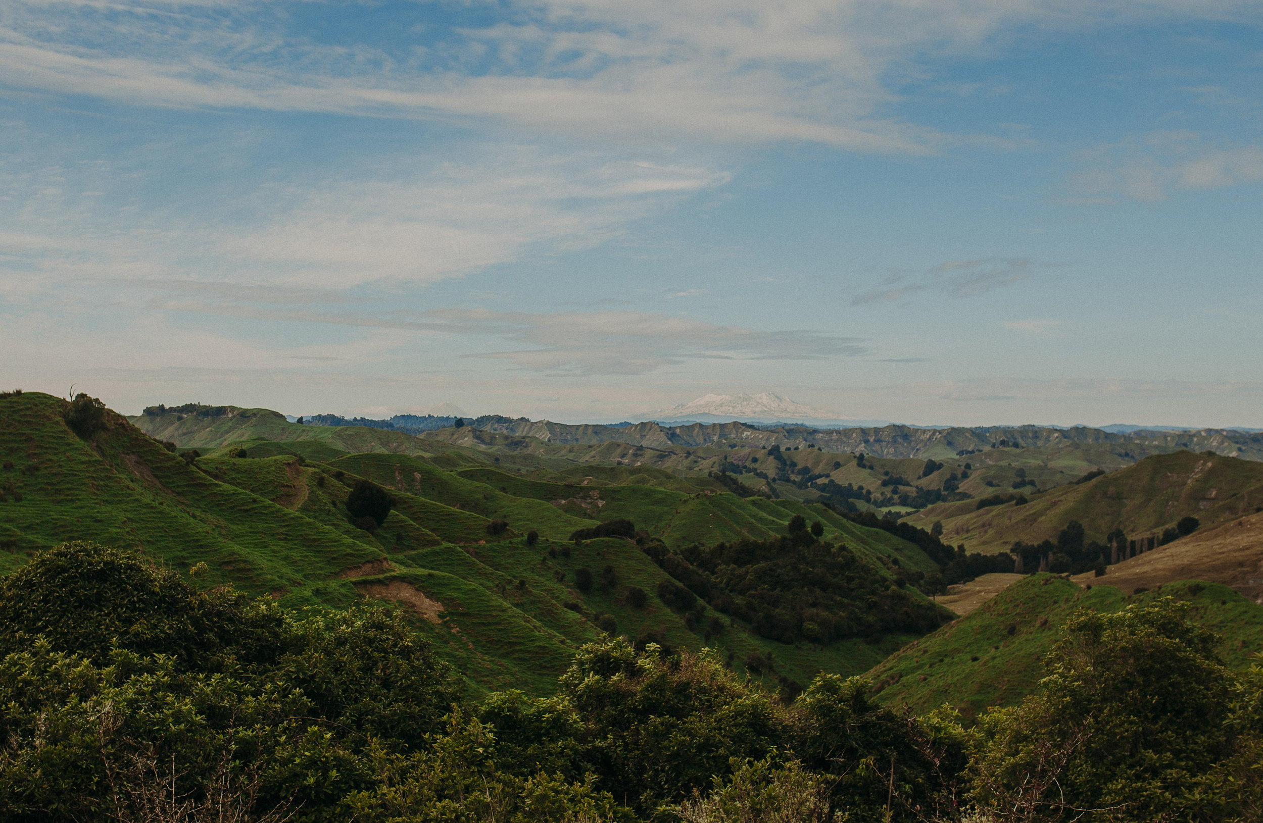  Here you can see Mount Ngauruhoe on the horizon, covered in snow. 