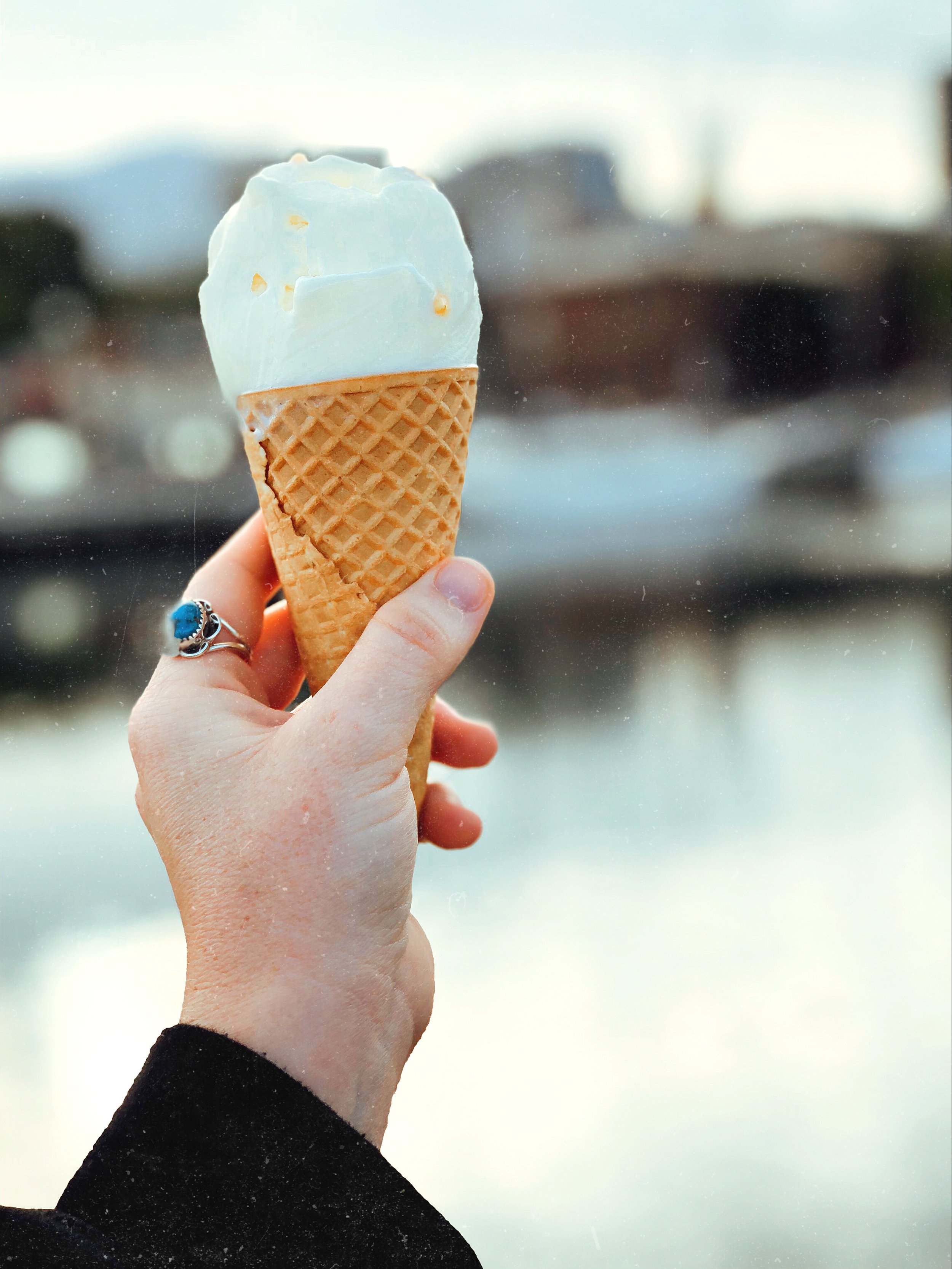  I went with the Hokey Pokey flavor, which is Honeycomb. It’s one of my favorite things to eat, in Australia! 