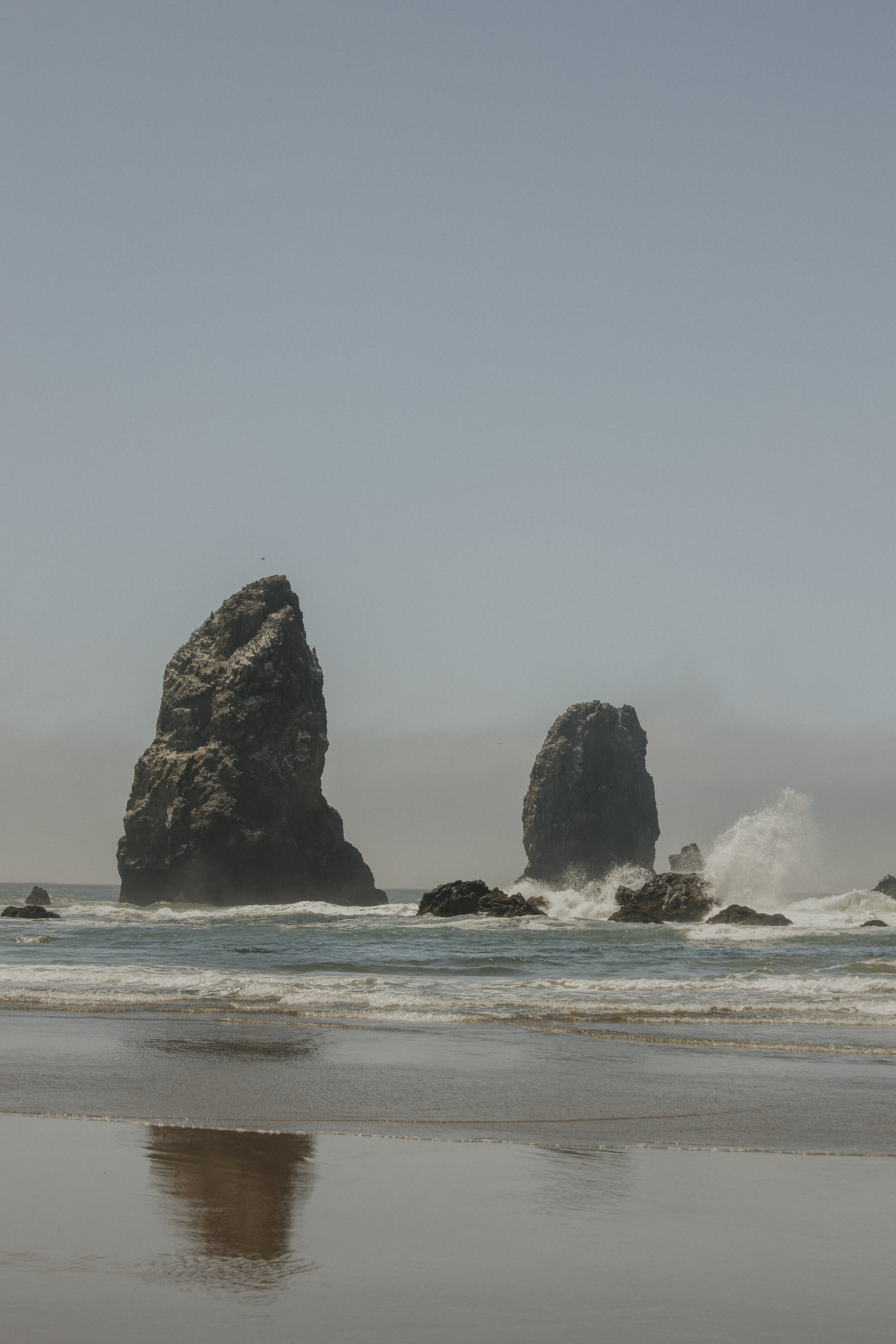 Cannon Beach Oregon Road Trip Honeymoon-8.jpg