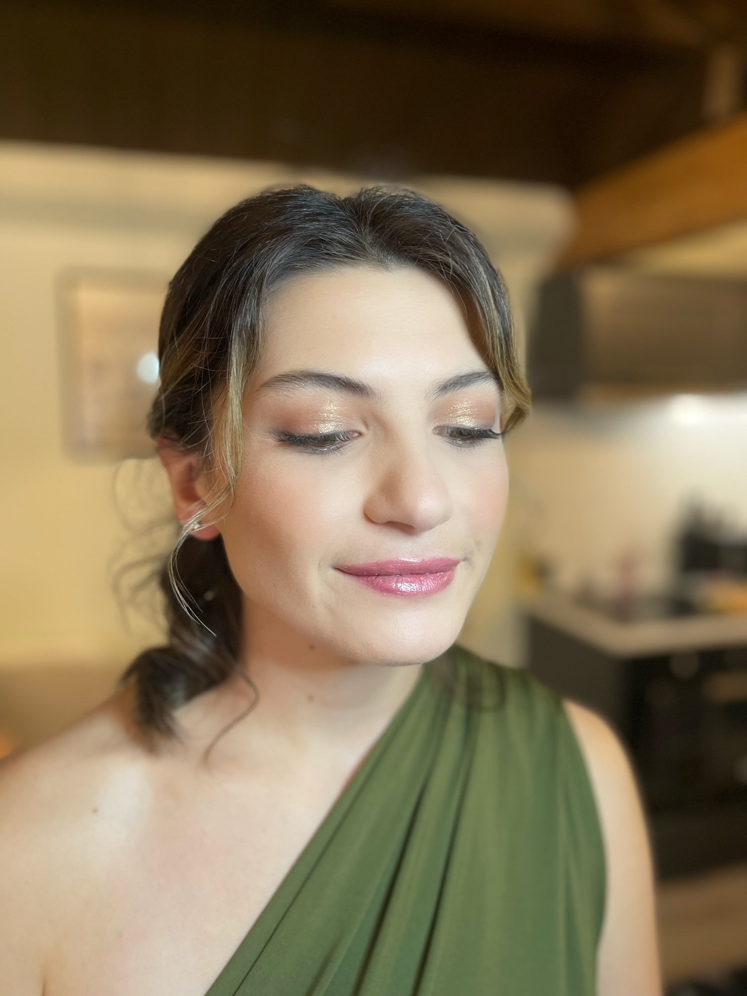 Makeup for wedding guest