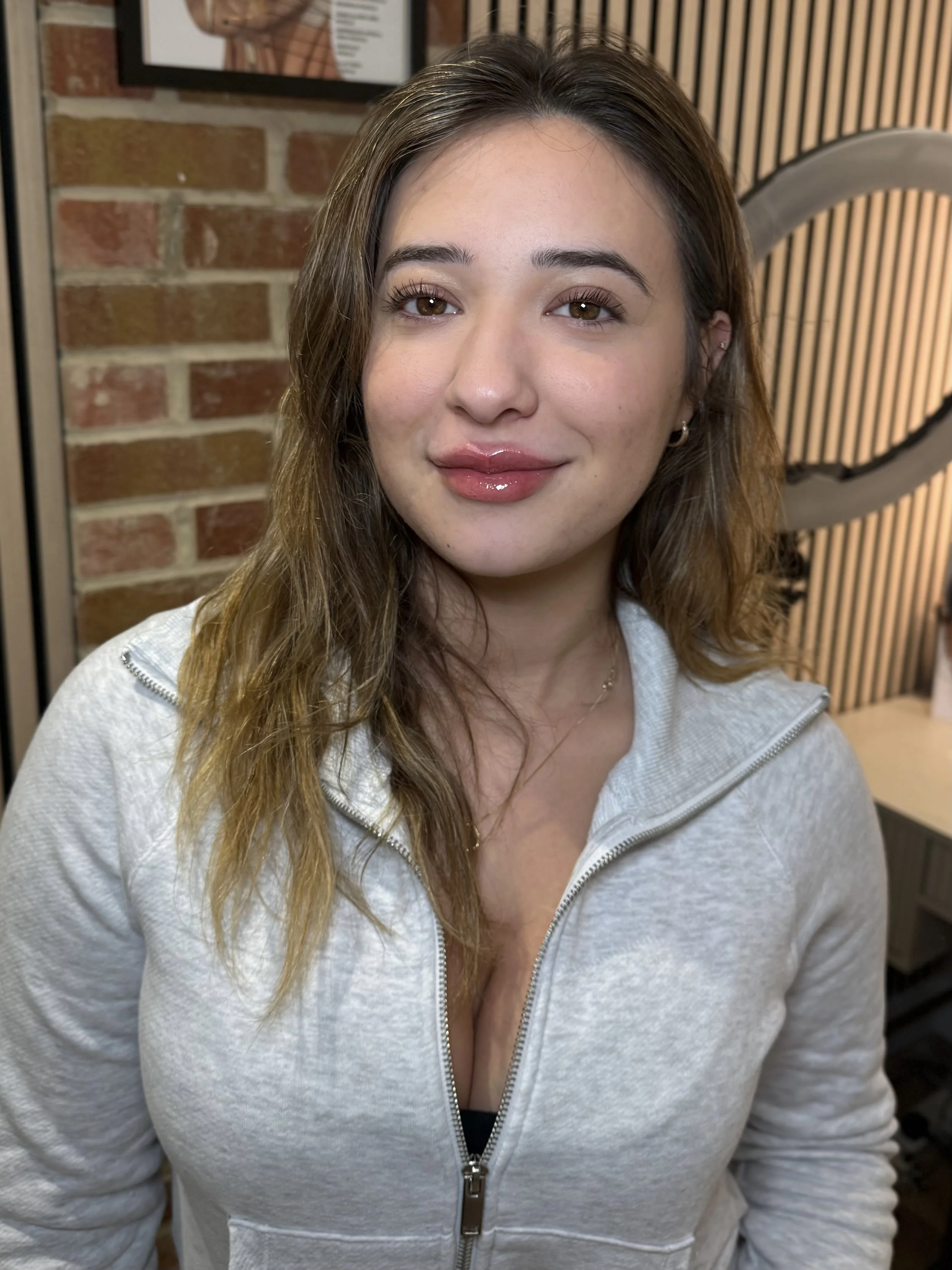 Facetune_30-04-2026-14-39-48.jpeg