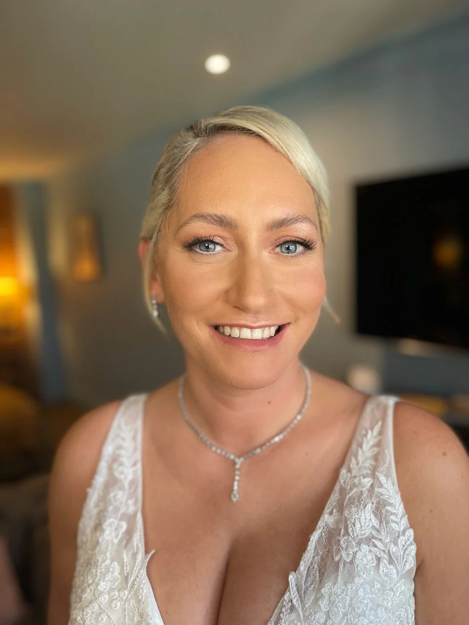 bridal makeup 5.jpg