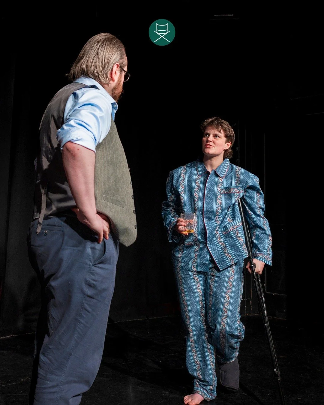 Think this is easy to act? 👀

Walking with a crutch, shifting your weight, sitting down, standing up&hellip; all while staying in character and making it look natural.

Every movement has to be controlled, intentional and believable.

📸 Photo credi