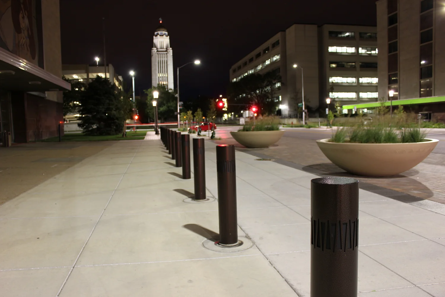 bollard+1.JPG