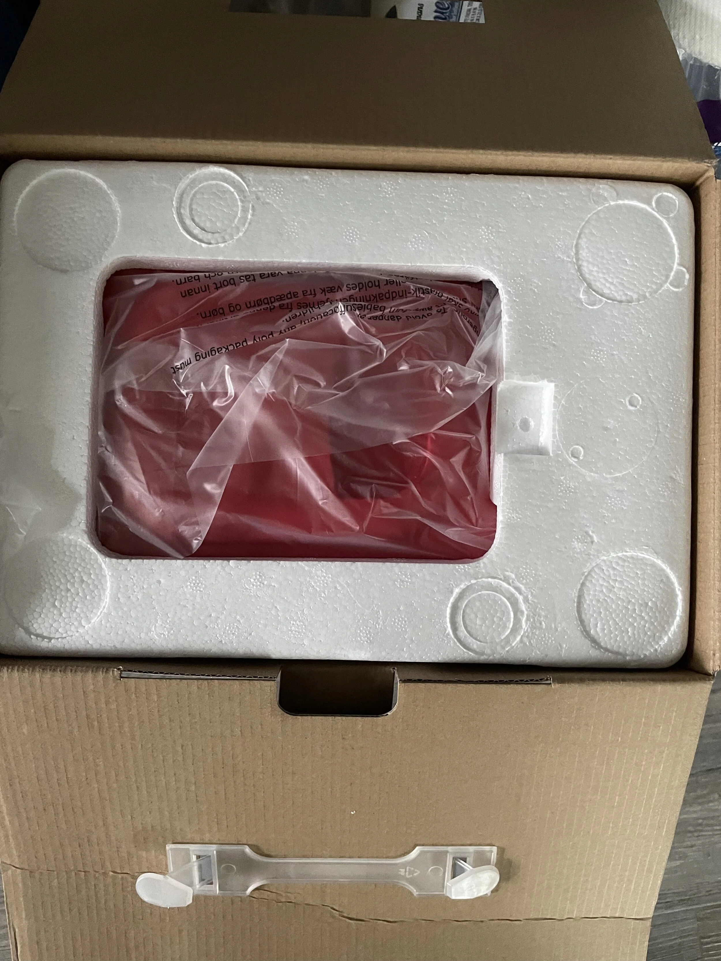 Cooluli Mini Fridge Review Plush Society Luxury Vegan Lifestyle Blog Personal Shopping