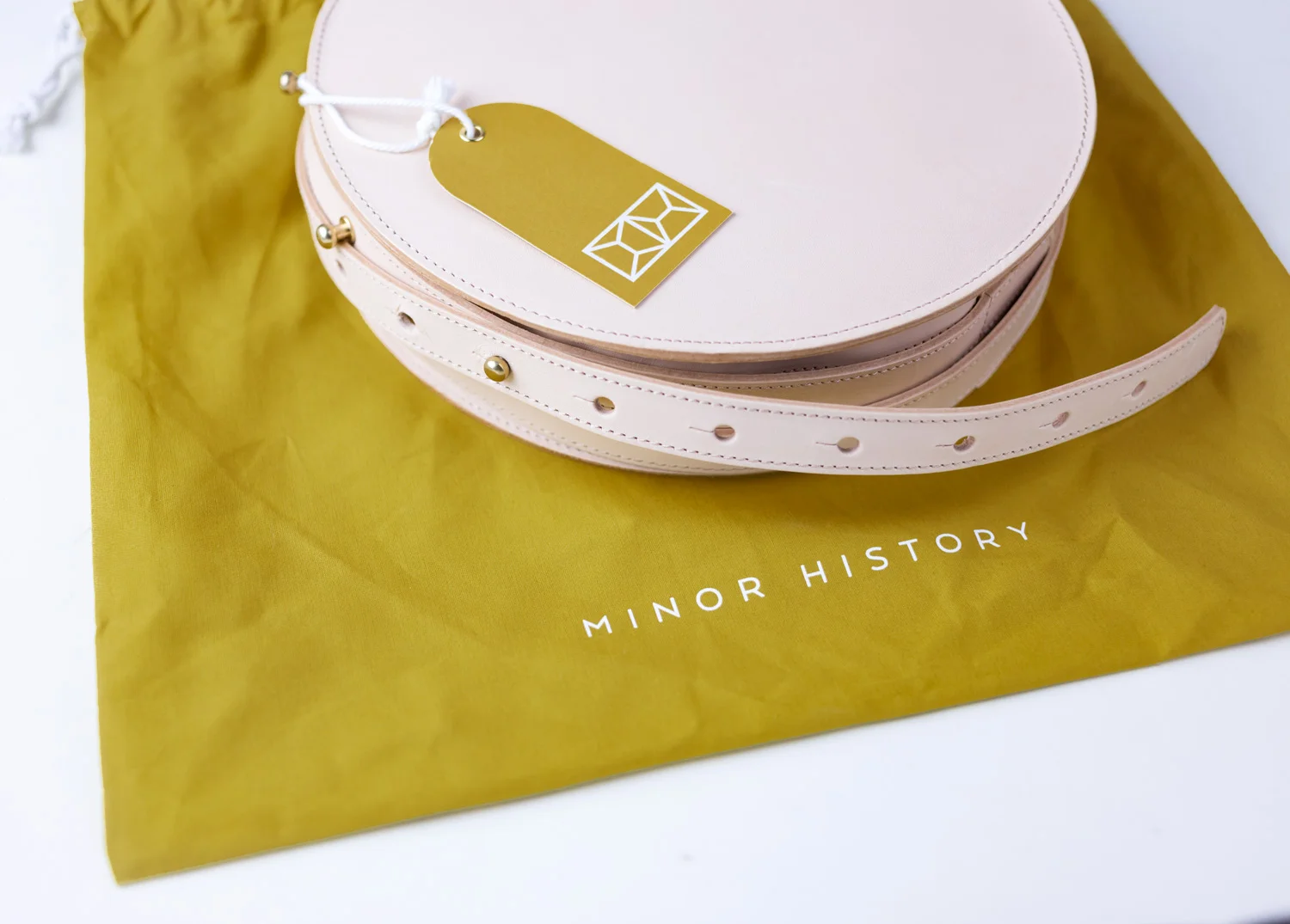 minor_history_packaging_2.jpg