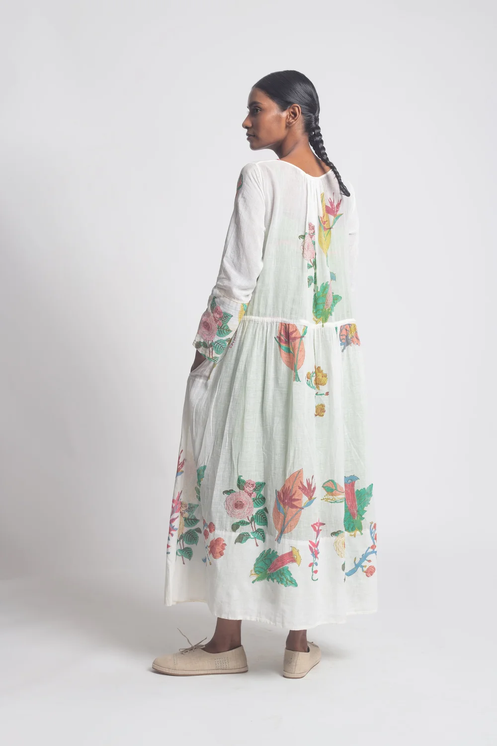 injiri embroidered dress Injiri Amber 100 Green Silk Cotton Sleeveless Wrap Dress XS main image 1
