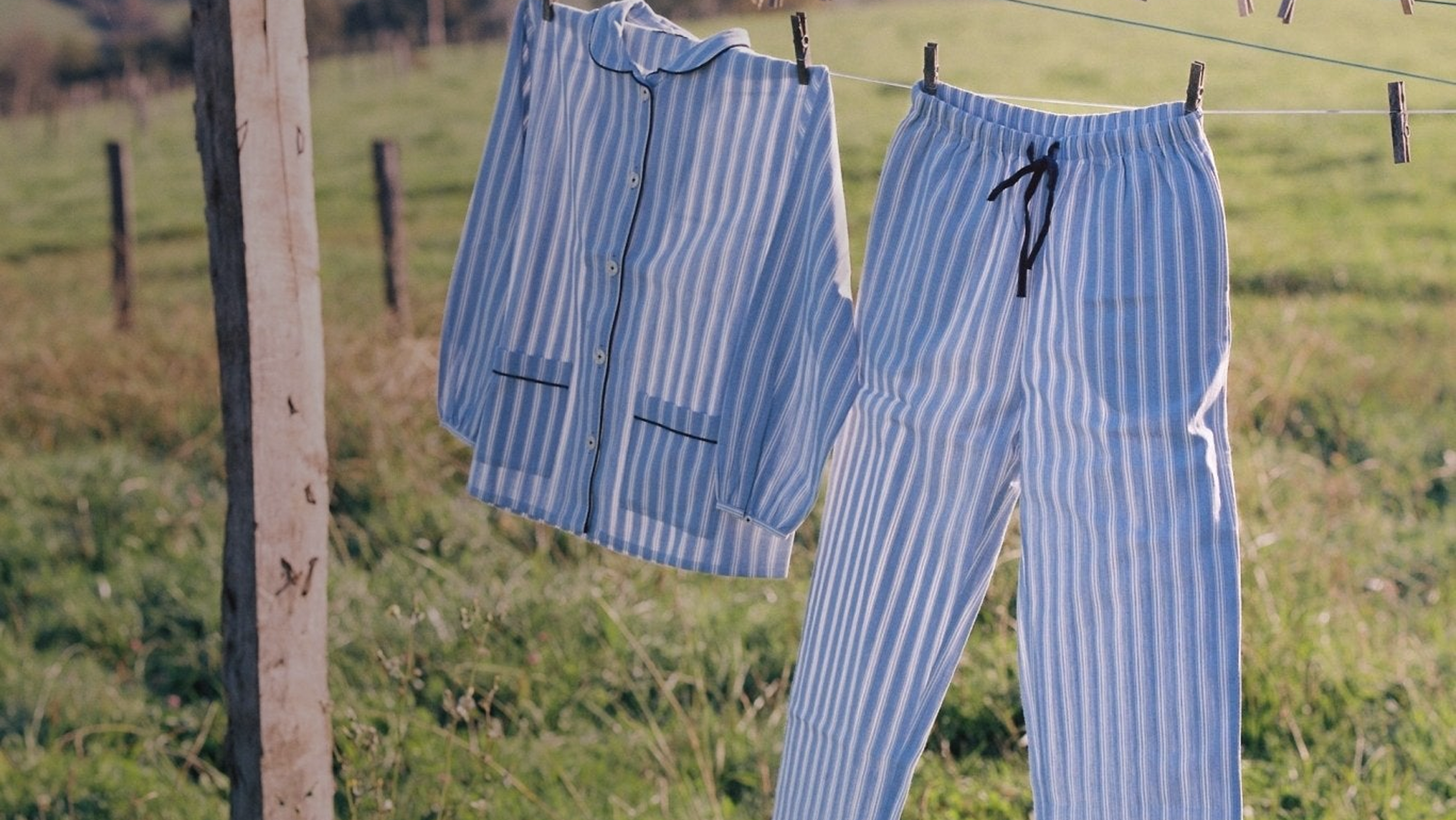   SCARLETTE ATELIERS  FRENCH LINEN REVERIE 