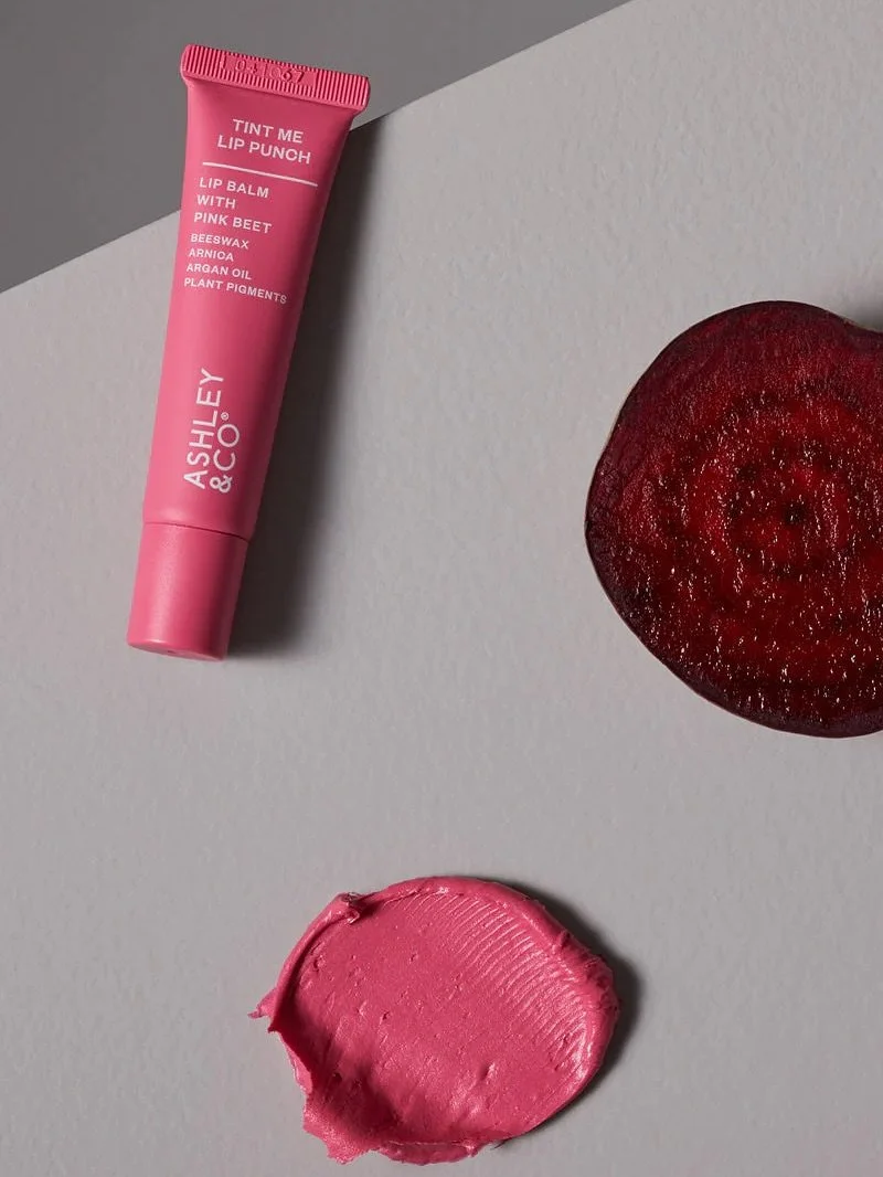 ASHLEY &amp; CO ☀️ Stock up on Summer Staples with 𝗙𝗥𝗘𝗘 𝗙𝗥𝗘𝗜𝗚𝗛𝗧 on wholesale orders (new &amp; existing customers) of $700 or more! Receive complimentary testers on all skus on orders of $1500 or more. Orders must be received by June 21st 