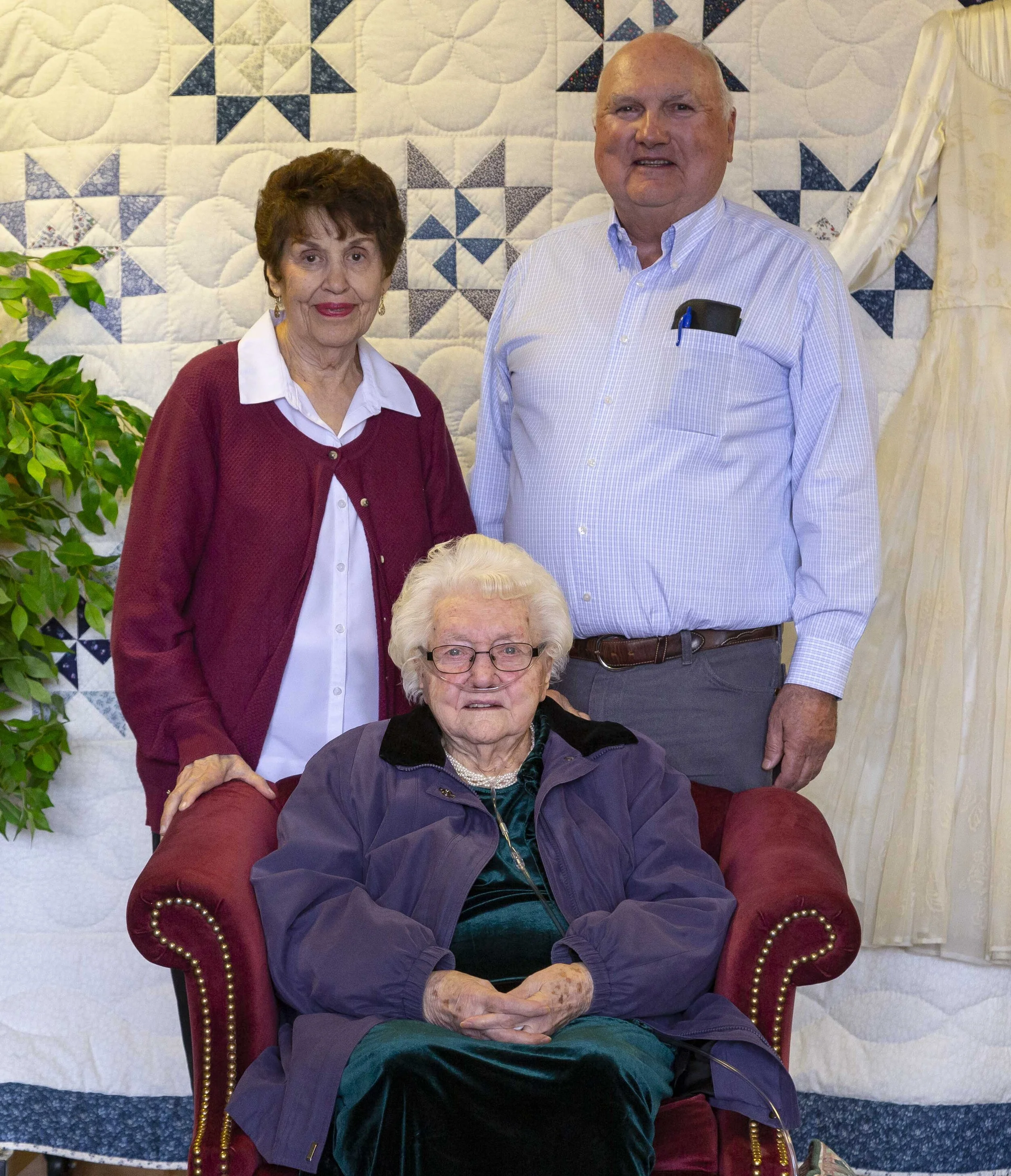 Grandma Teichert 100th Birthday 071.JPG