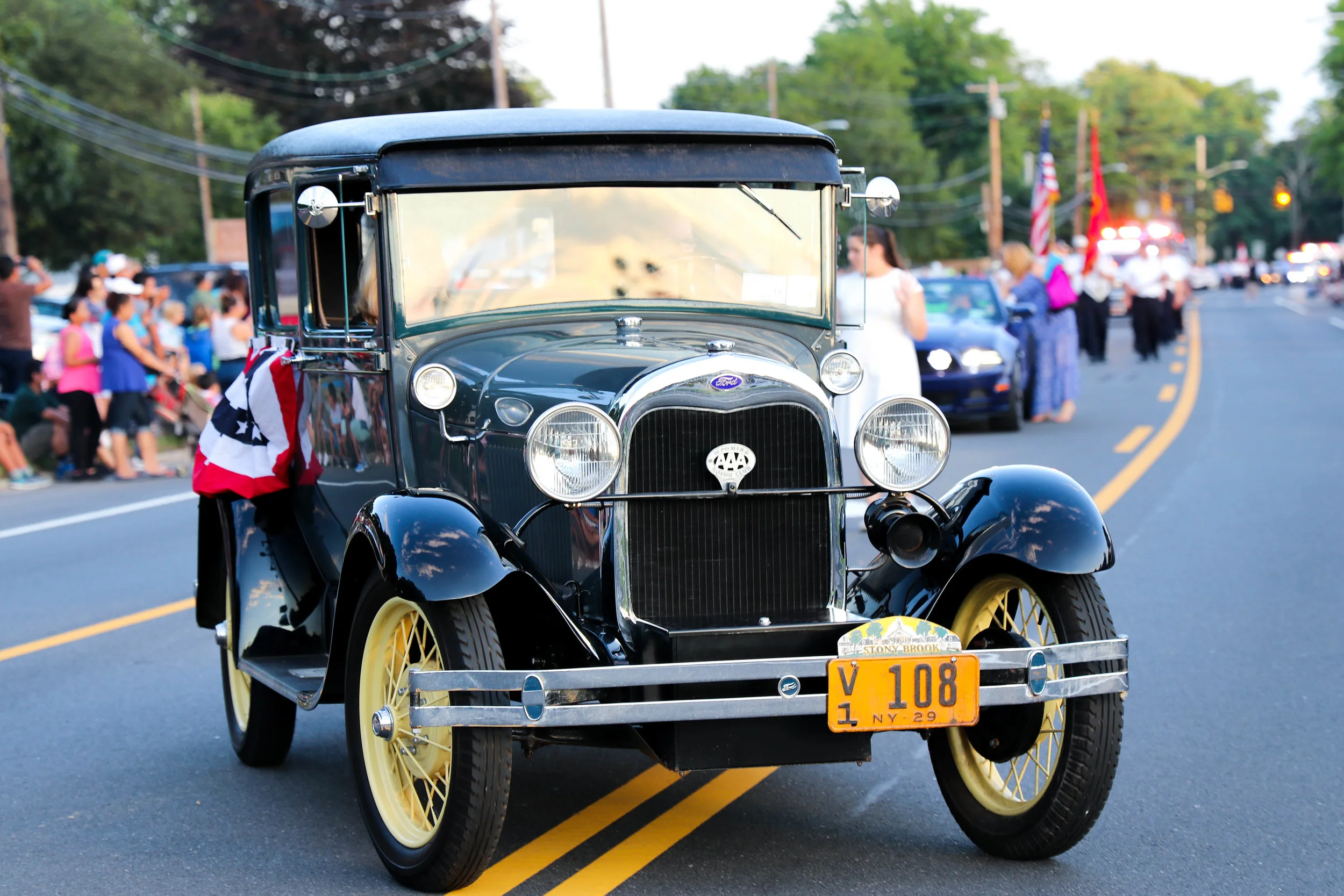Huntington Manor Firemen's Fair & Parade