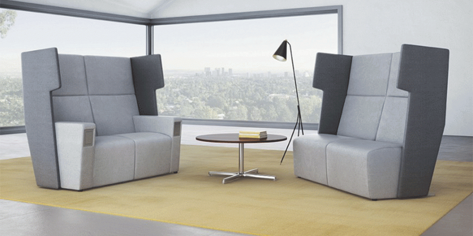 Focal point Loveseat - Lowenstein.gif