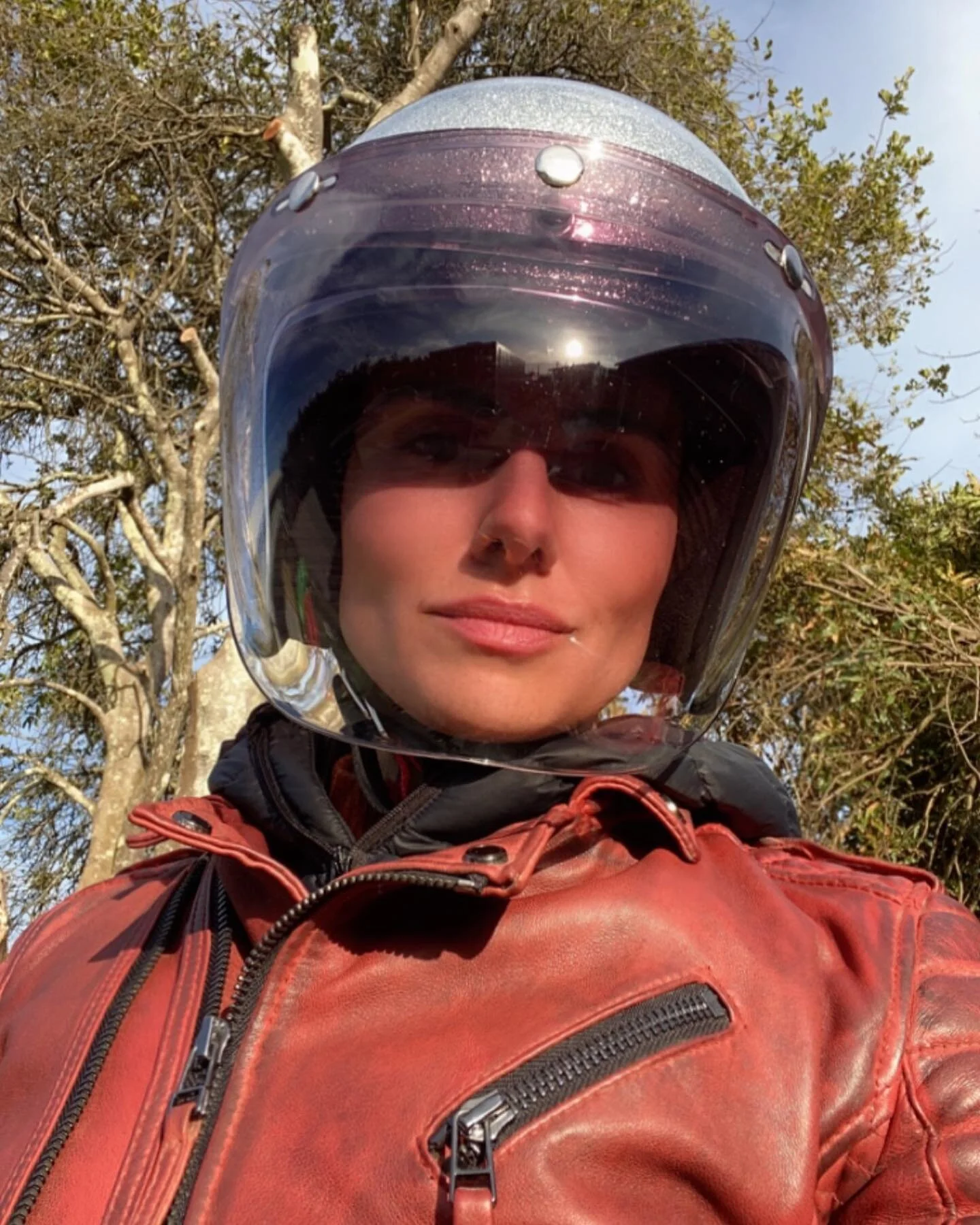 Hey there sunshine 

#dayforit #ride #☀️ #motodoll