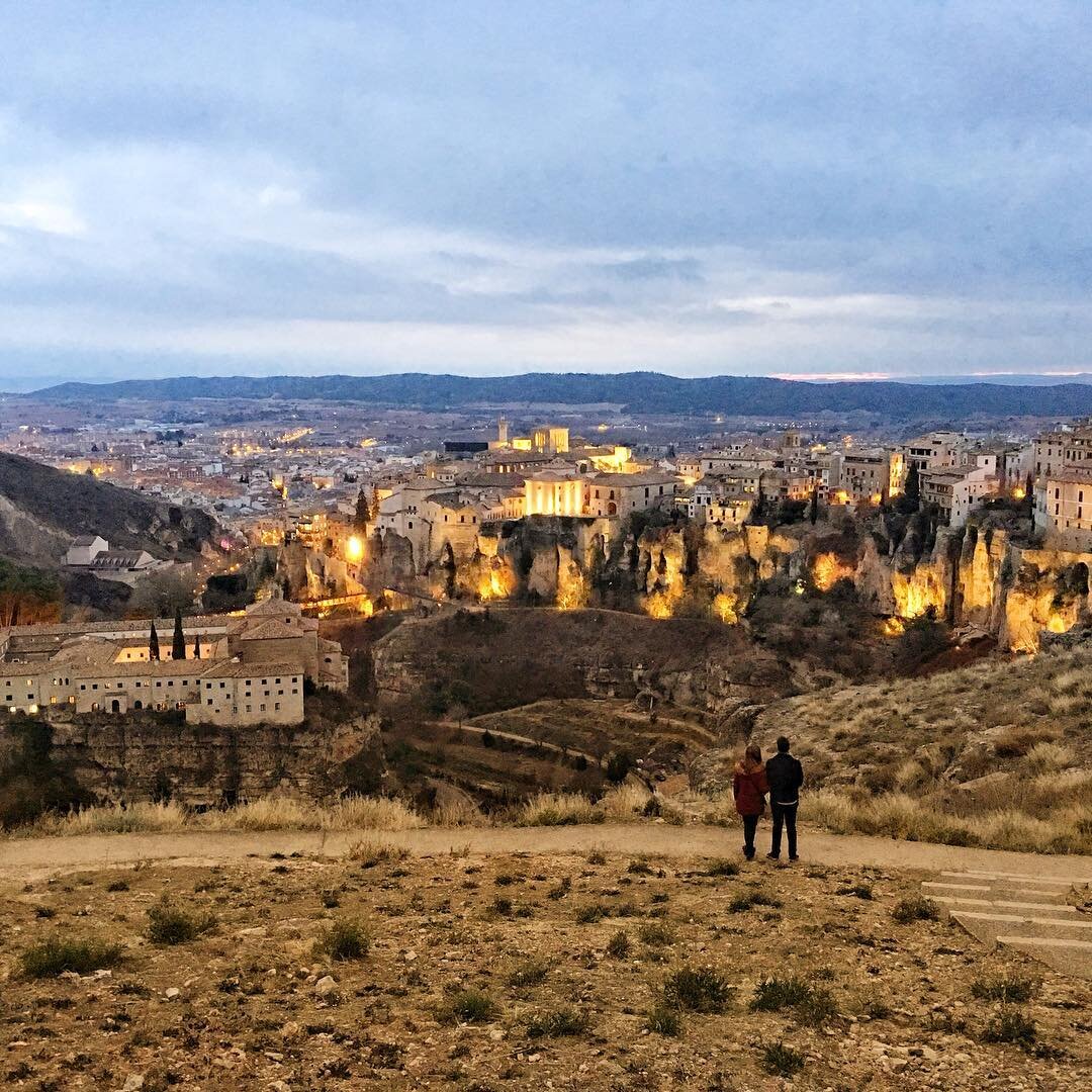 Cuenca is magic #travelspain #cuenca #espa&ntilde;a #bestofspain #traveleurope #bloggers #blogueras #viajar #explore #exploretheworld