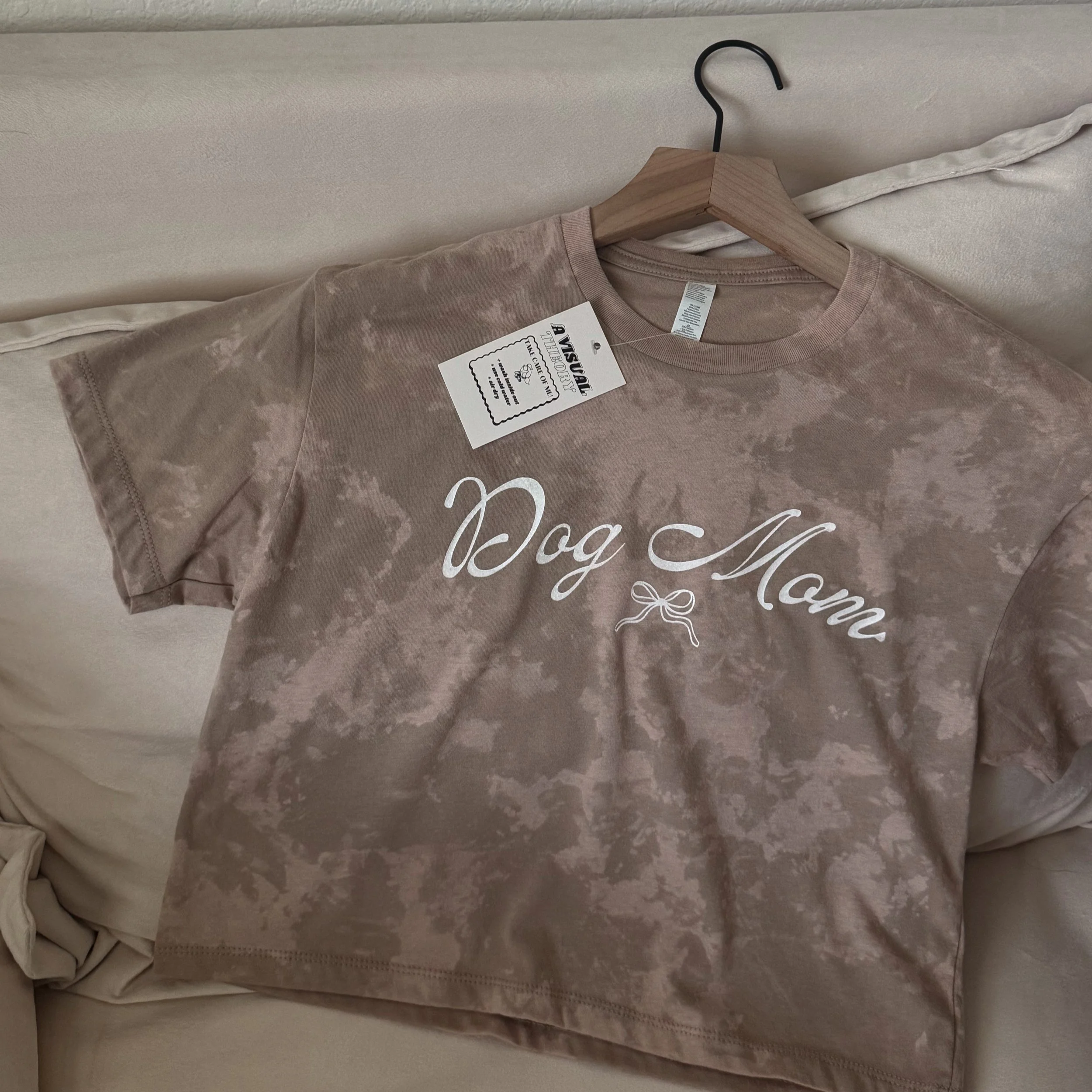 DOG MOM LONG CROP  (ACID CARAMEL)