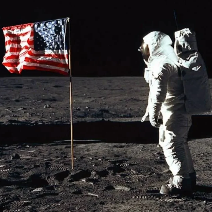 MOON 2.jpg