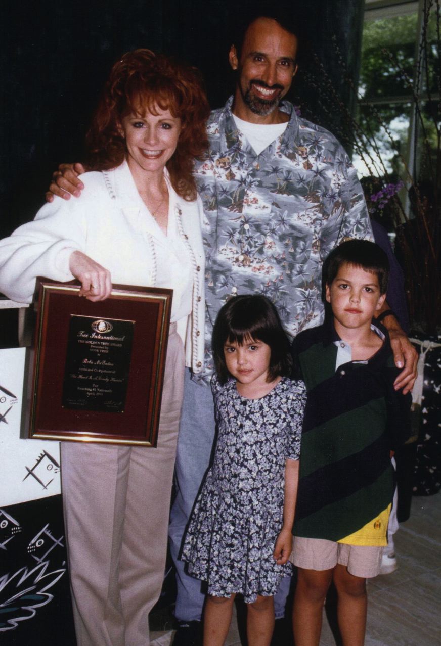 Reba McEntire, Mark & his daughter Sophie and son Dylan