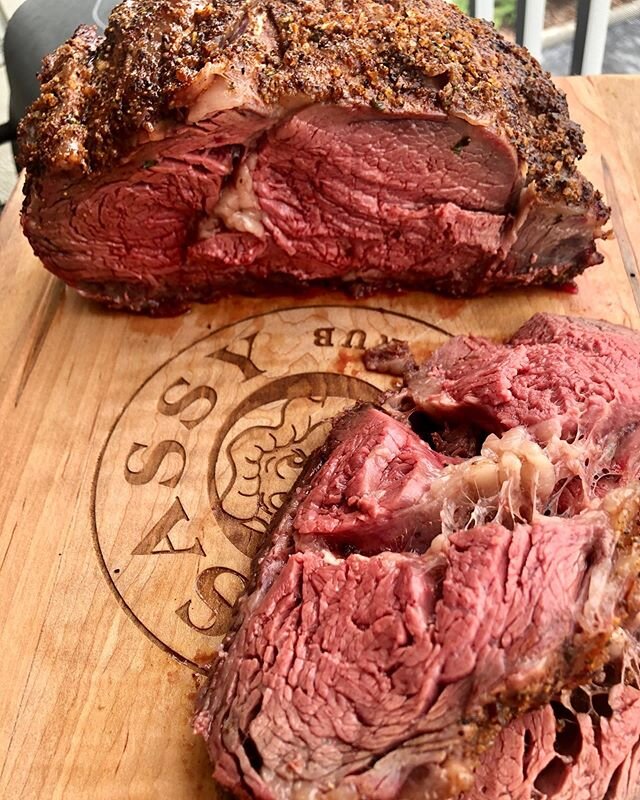 Here&rsquo;s that prime rib!  Delicious!
.
.
.
.
.

#getsassy #Sassyqbbq #bbqlife #bbq #bbqlover  #florida #tampa #tampafoodies #tampabbq #wings #gulfcoastliving &nbsp;#Publix #Traegergrills #traegernation&nbsp;#chicksthatgrill #pork #bbqsauce &nbsp;